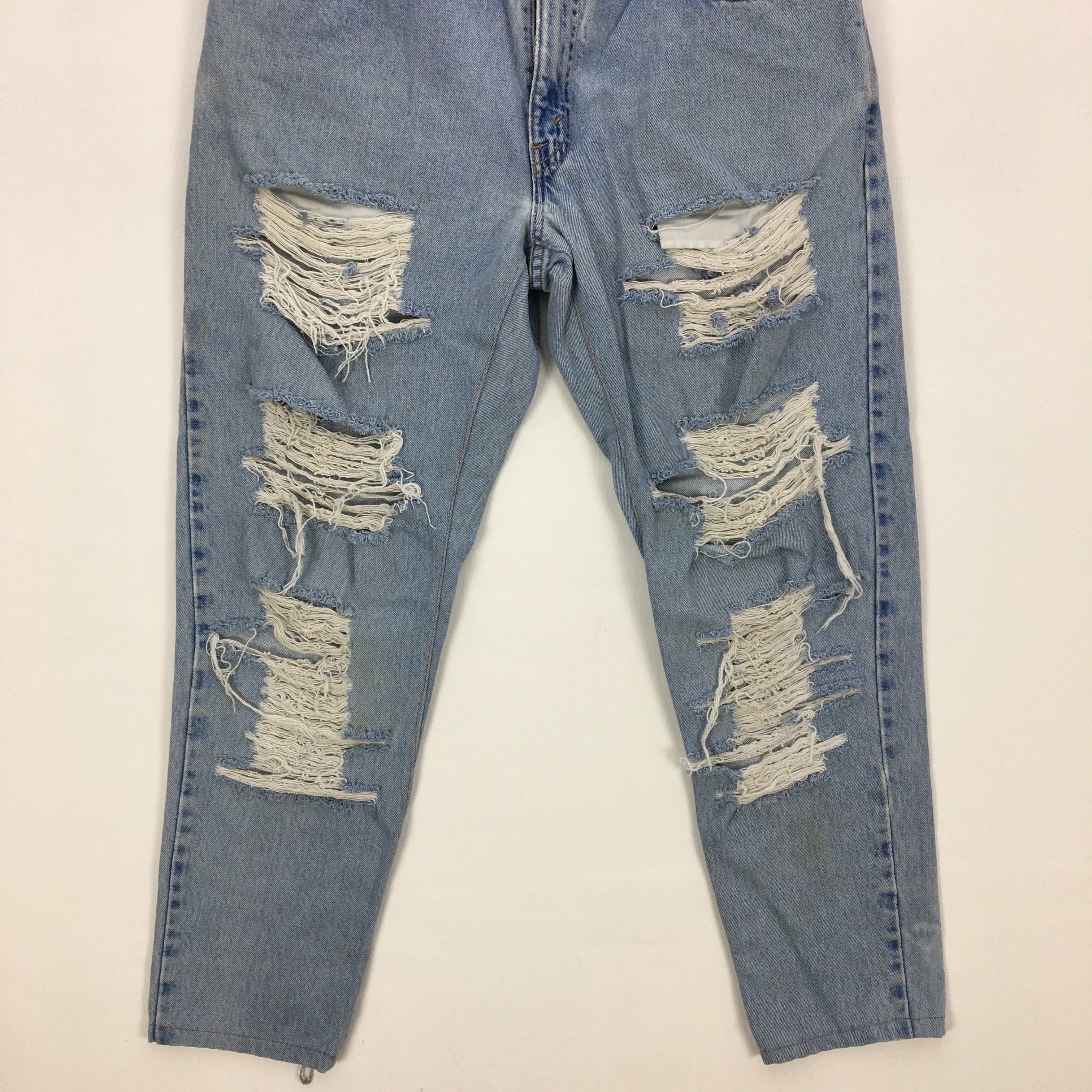 Levi's Vintage Levis Distresses Baggy Jeans Levi's Sun Faded Denim Size US 32 / EU 48 - 4 Thumbnail