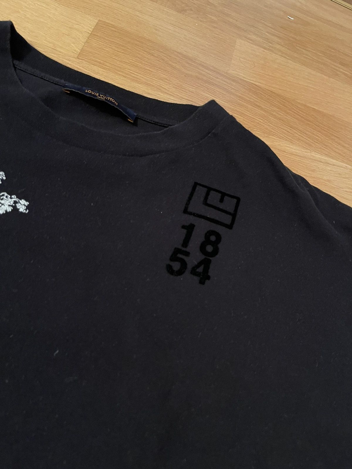 Louis Vuitton Louis Vuit­ton Dorothy back print T-shirt VIR­GIL ABLOH Size US XL / EU 56 / 4 - 3 Thumbnail