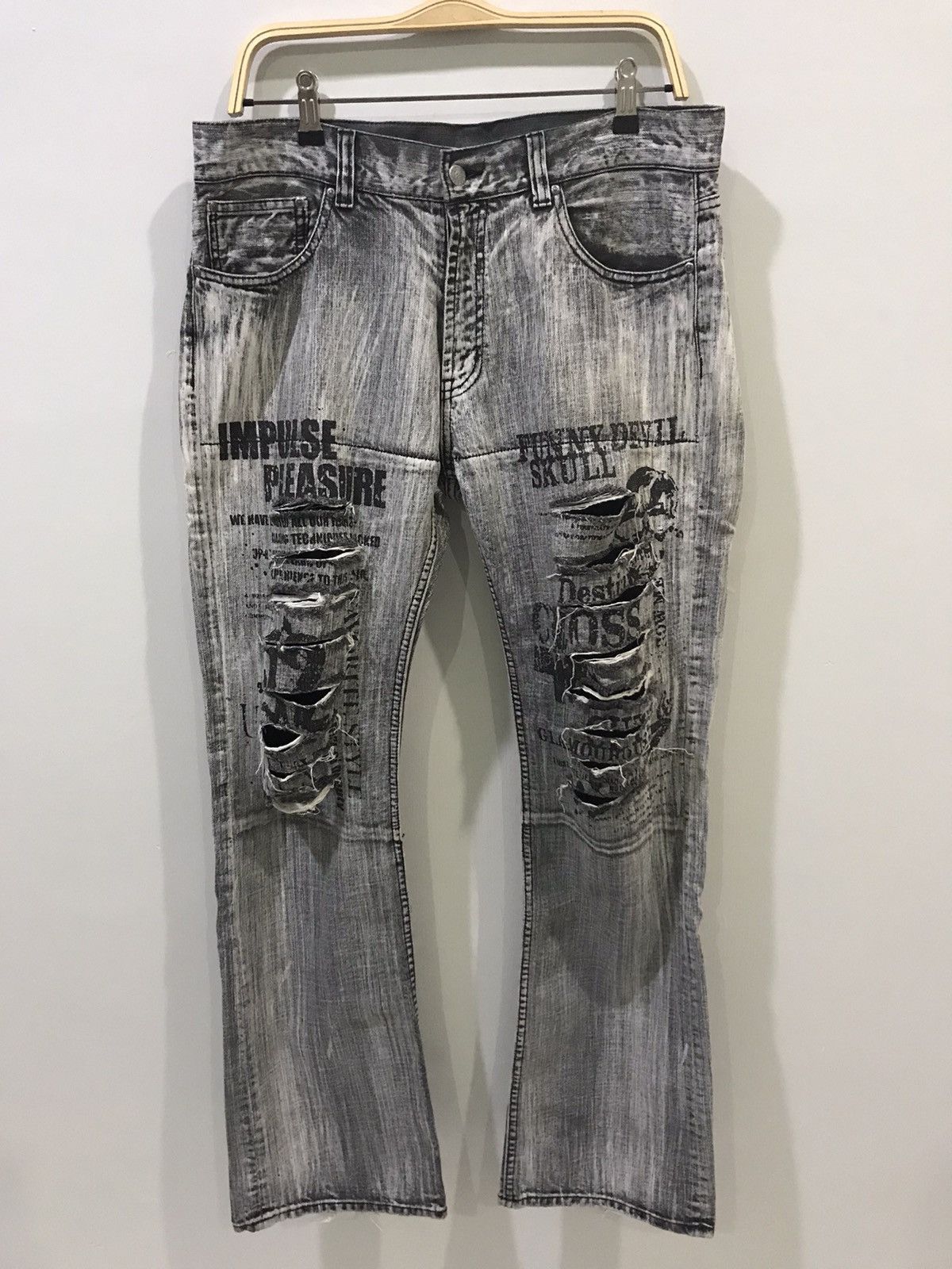 Japanese Brand × Seditionaries 💥FLARE💥Japan Punk Seditionarie Distressed Skull Poem Denim Size US 35 - 3 Thumbnail