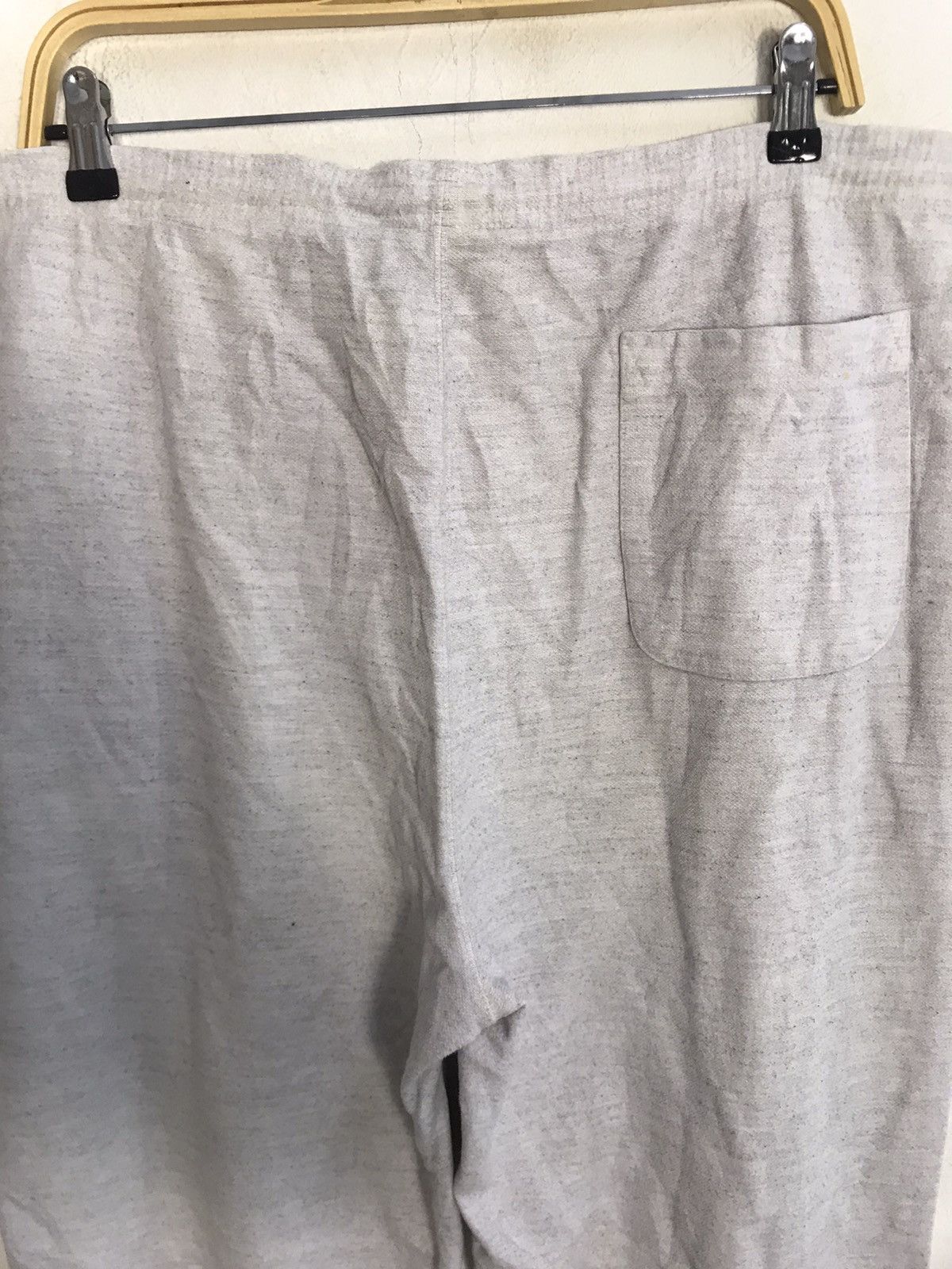 Adidas 90s Adidas Jogger Tracksuit Pants Fashion Embroidery Logo Size 36" / US 14 / IT 50 - 4 Thumbnail