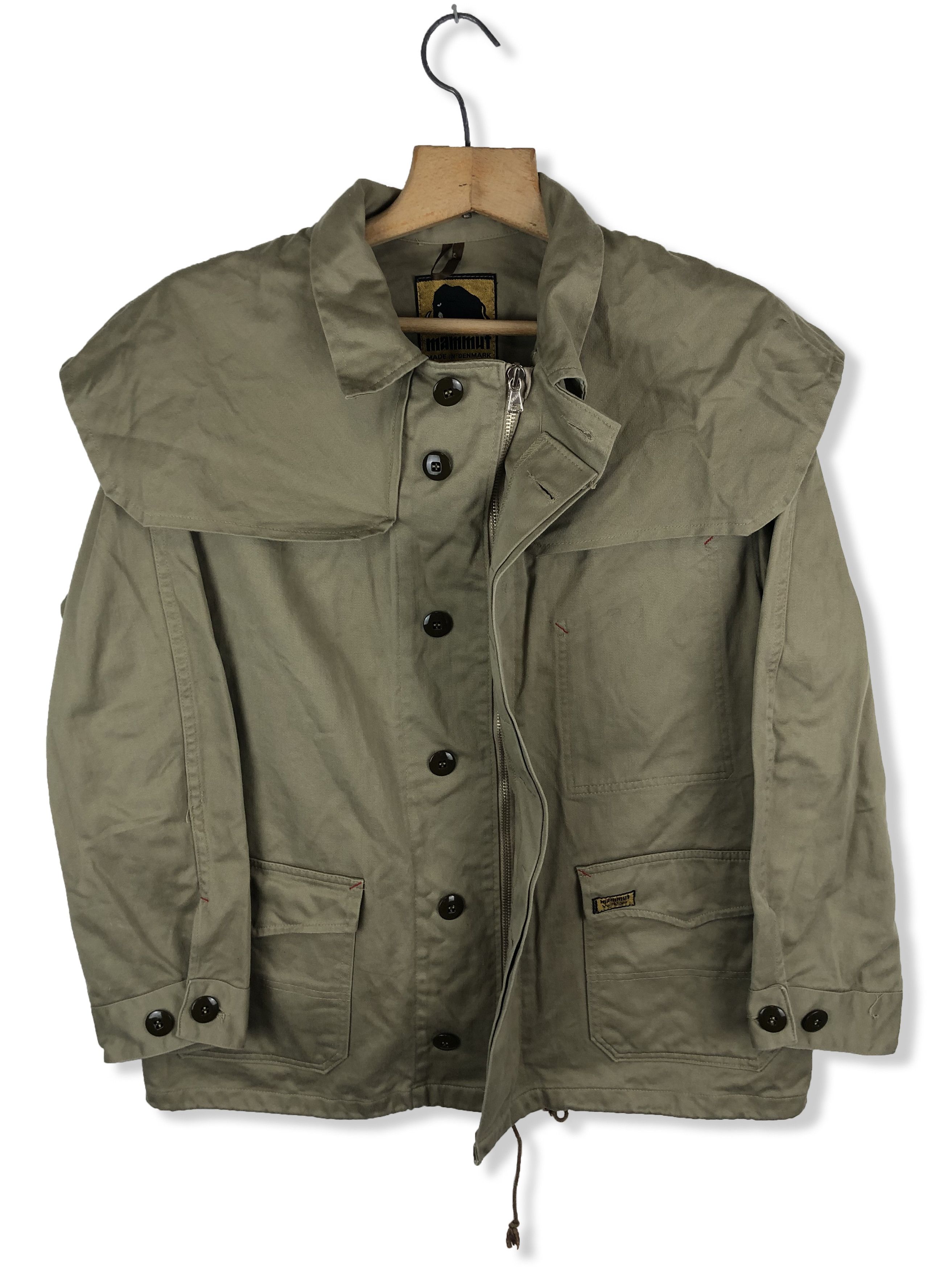 Mammut Vintage 90s MAMMUT Beige Jacket M261 Size US L / EU 52-54 / 3 - 7 Thumbnail