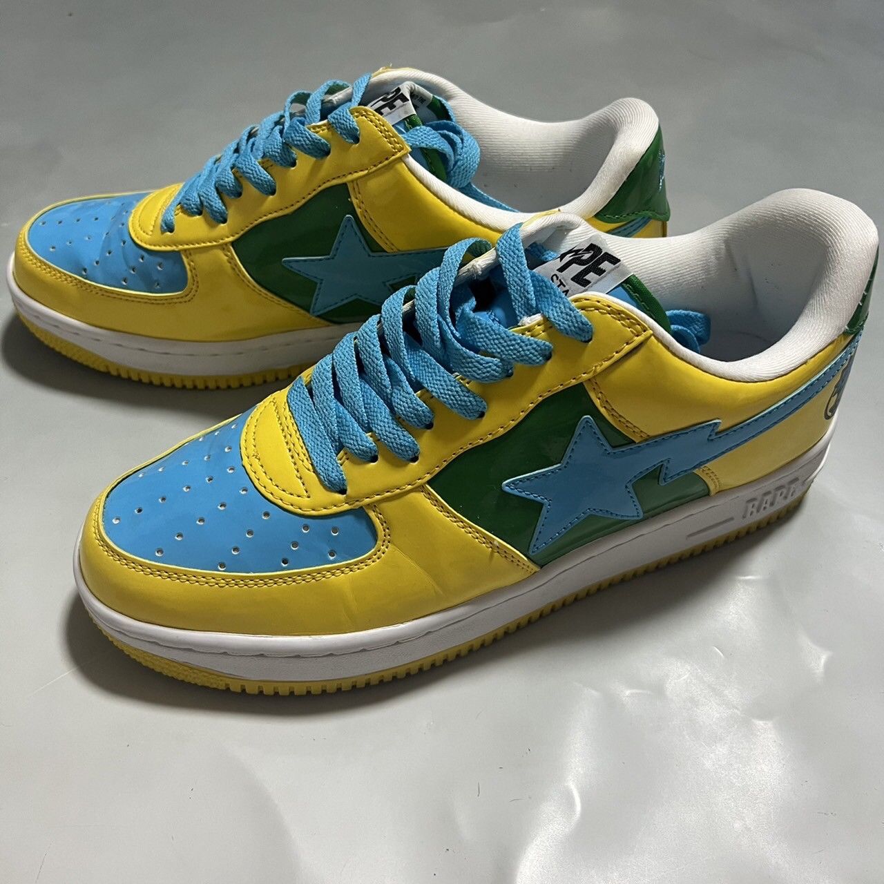Bape BAPE Sta yellow/brown/skyblue Patent leather Size US 10.5 / EU 43-44 - 2 Thumbnail
