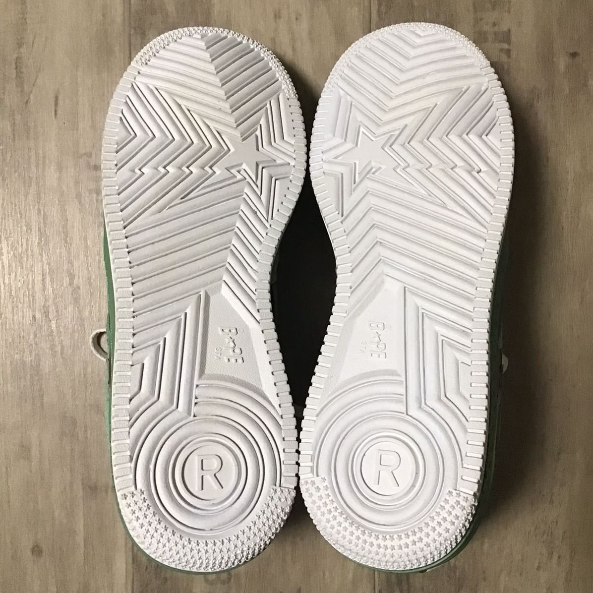 Bape Leather BAPESTA sneakers light green a bathing ape BAPE STA Size US 10 / EU 43 - 6 Thumbnail