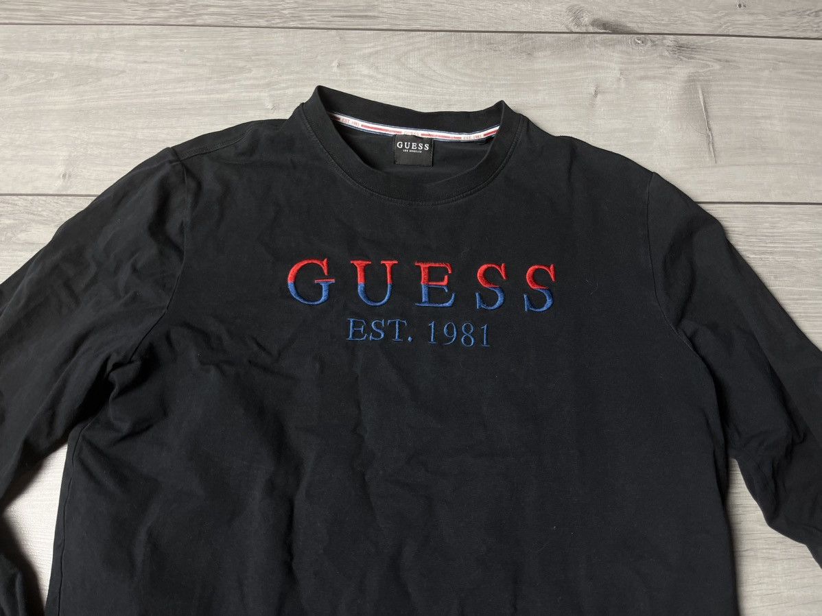 Guess Guess long sleeve embroidered logo size Large Size US L / EU 52-54 / 3 - 3 Thumbnail