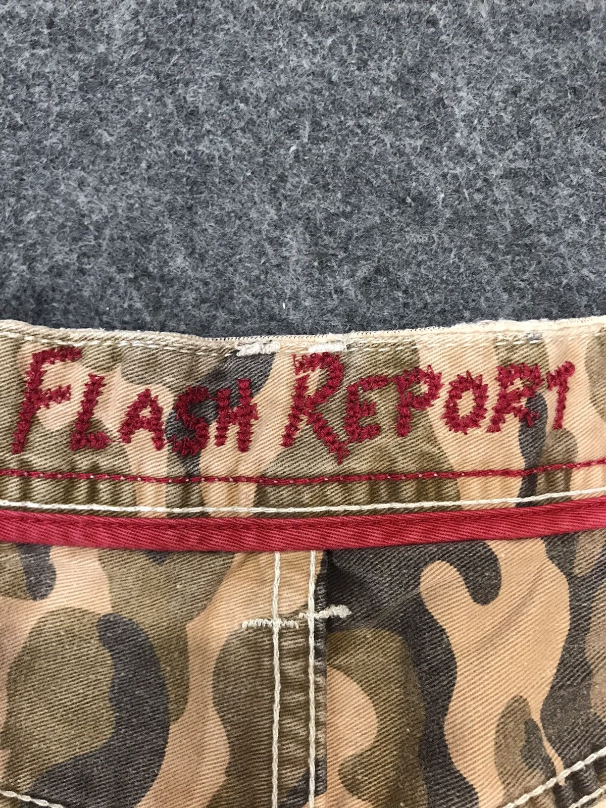 Japanese Brand Flash Report Basic Stream Camouflage Corduroy Denim Pant Size US 31 - 10 Thumbnail
