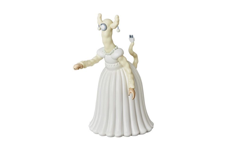 Medicom Toy × Undercover VCD Grace Size ONE SIZE - 7 Thumbnail