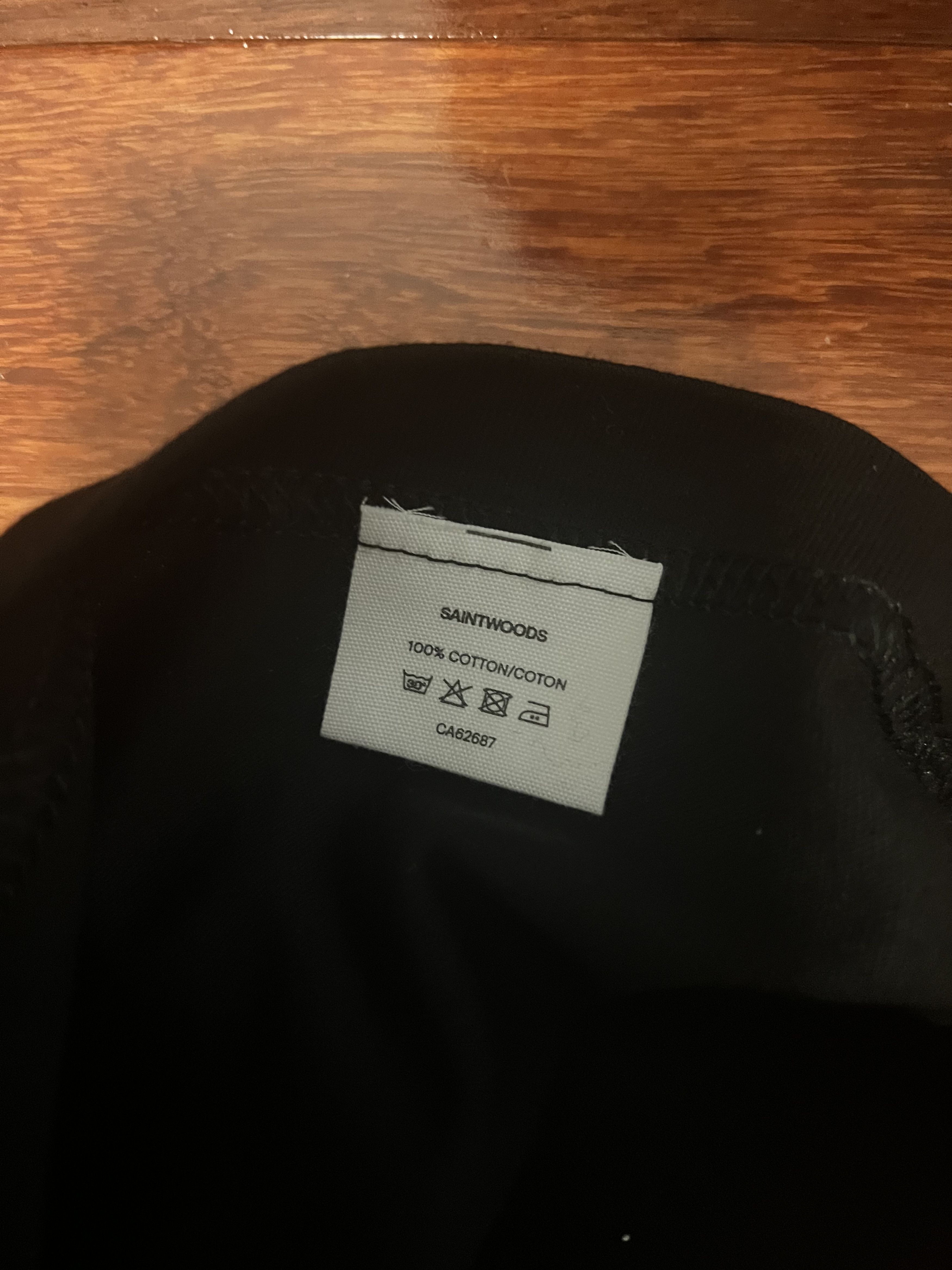 Saintwoods 💚 Saintwoods 007 Golden Logo Tee Black Large Size US L / EU 52-54 / 3 - 9 Thumbnail