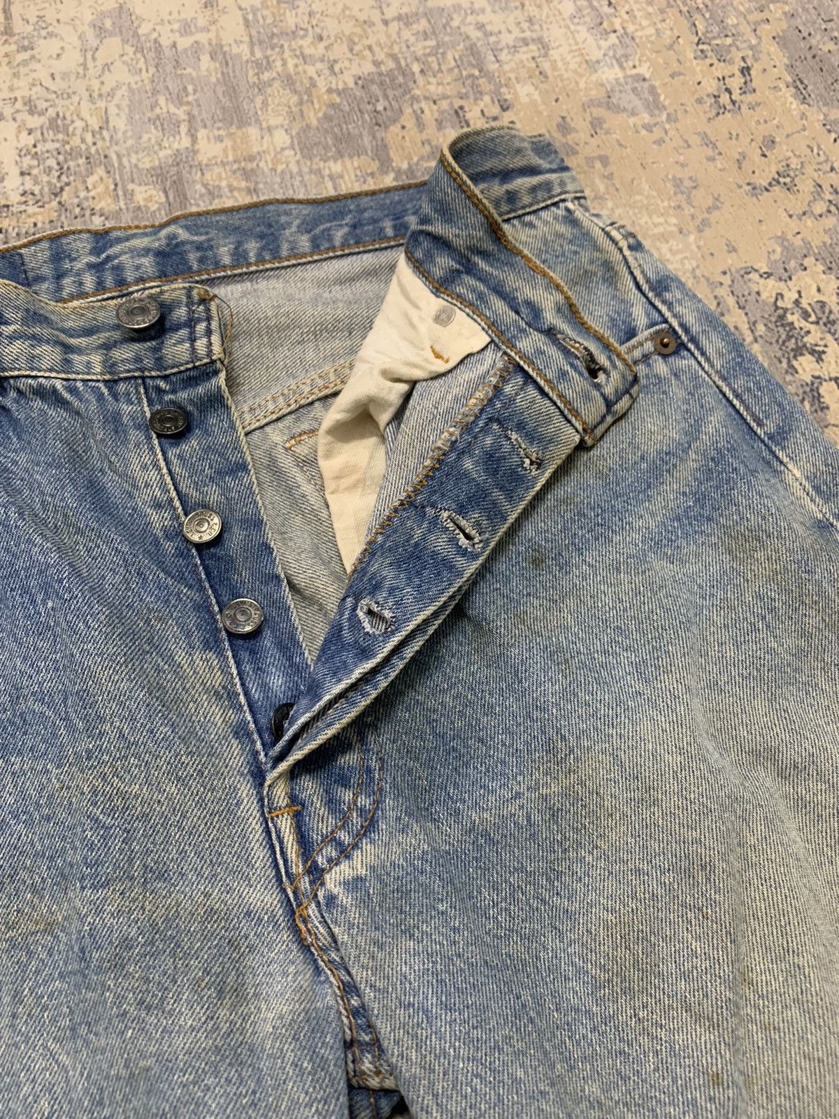 Levi's Vintage 90s Levi’s 501 Distressed Denim Jeans W30x31 Size US 30 / EU 46 - 5 Thumbnail
