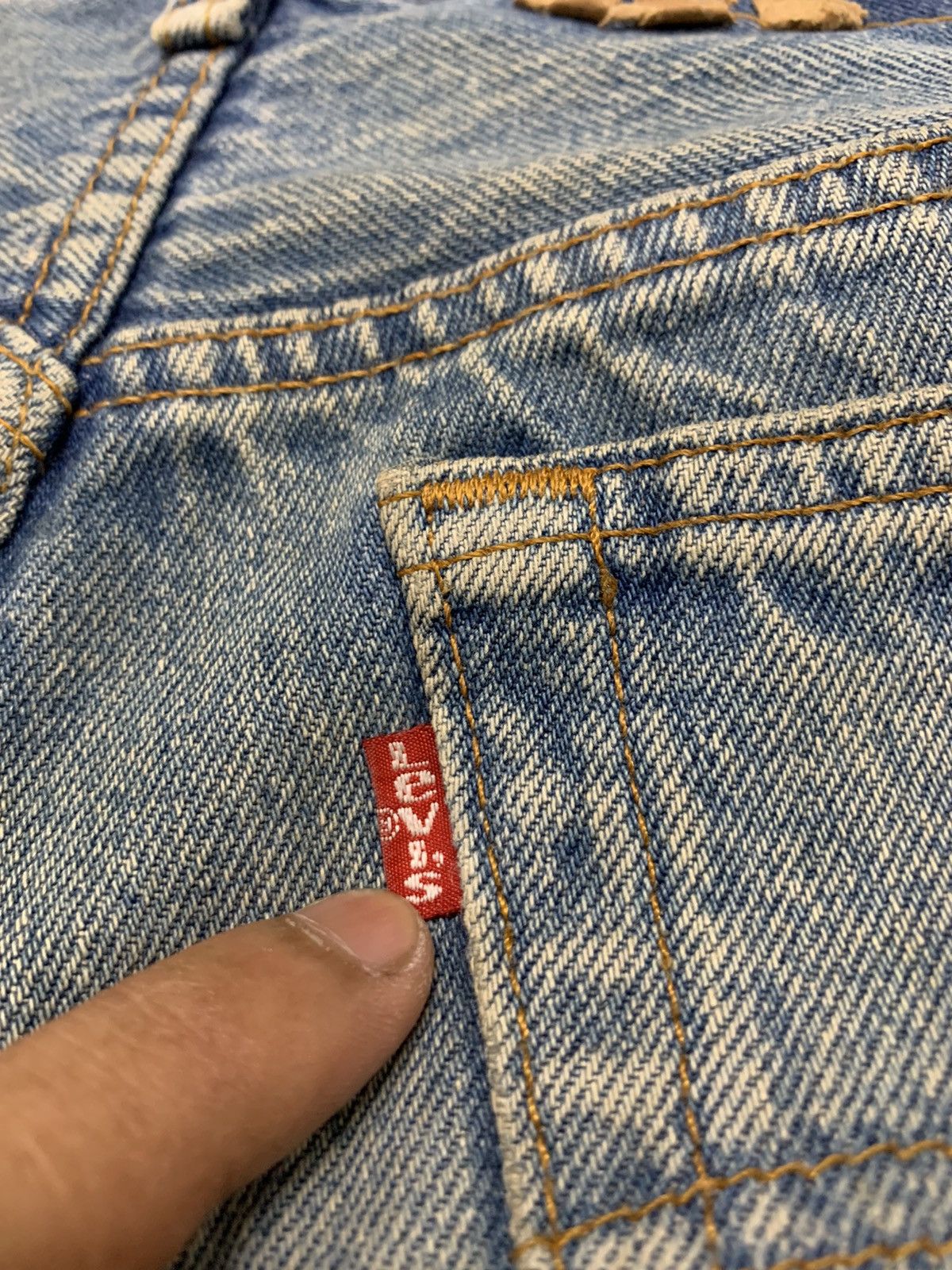 Levi's Vintage 90s Levi’s 501 Distressed Denim Jeans W30x31 Size US 30 / EU 46 - 10 Thumbnail