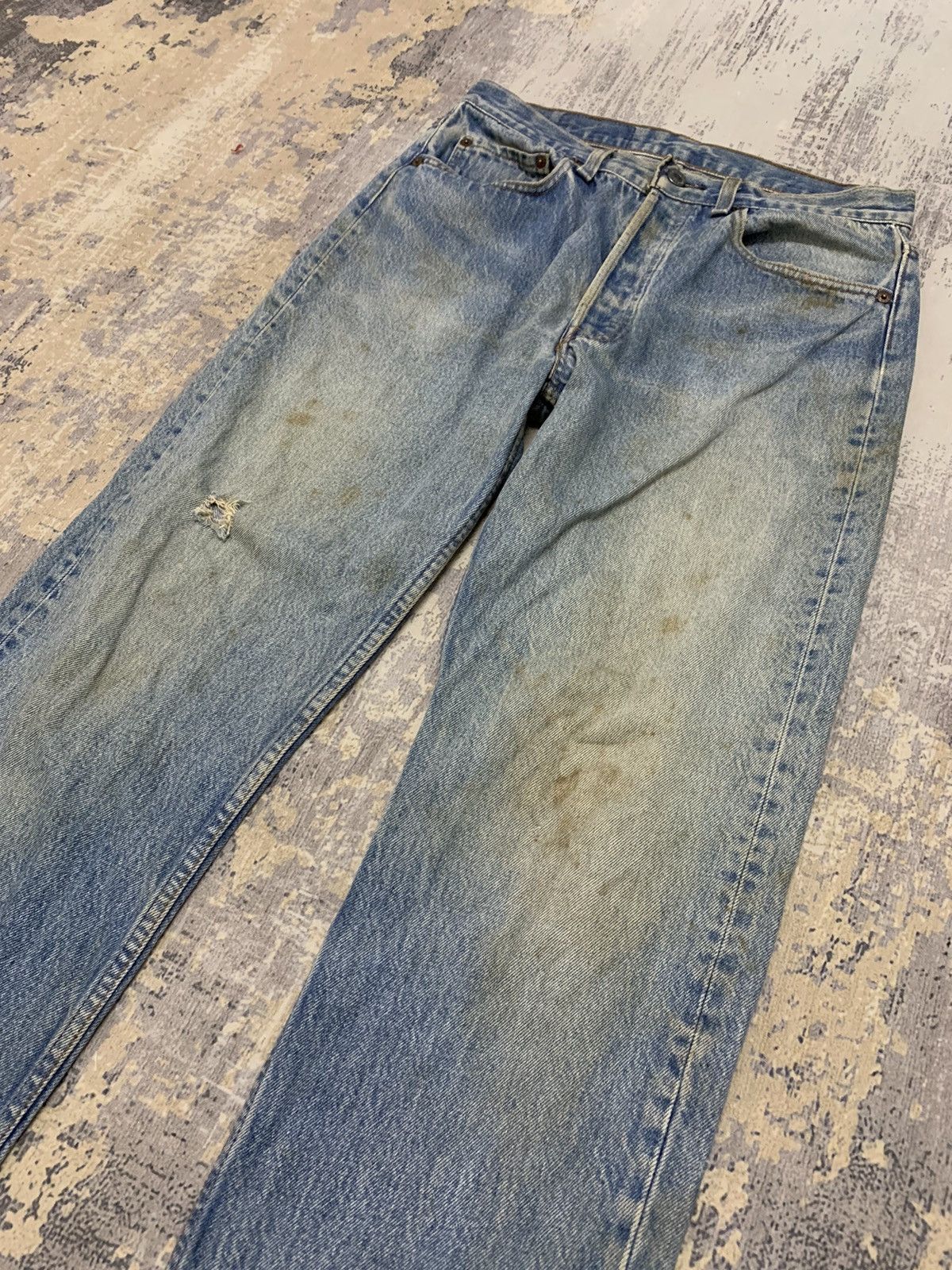 Levi's Vintage 90s Levi’s 501 Distressed Denim Jeans W30x31 Size US 30 / EU 46 - 3 Thumbnail