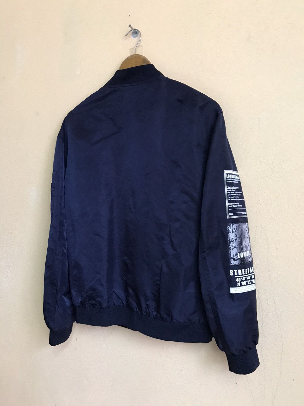 Other LONDON STREETART BOMBER JACKET NICE DESIGN Size US M / EU 48-50 / 2 - 9 Thumbnail