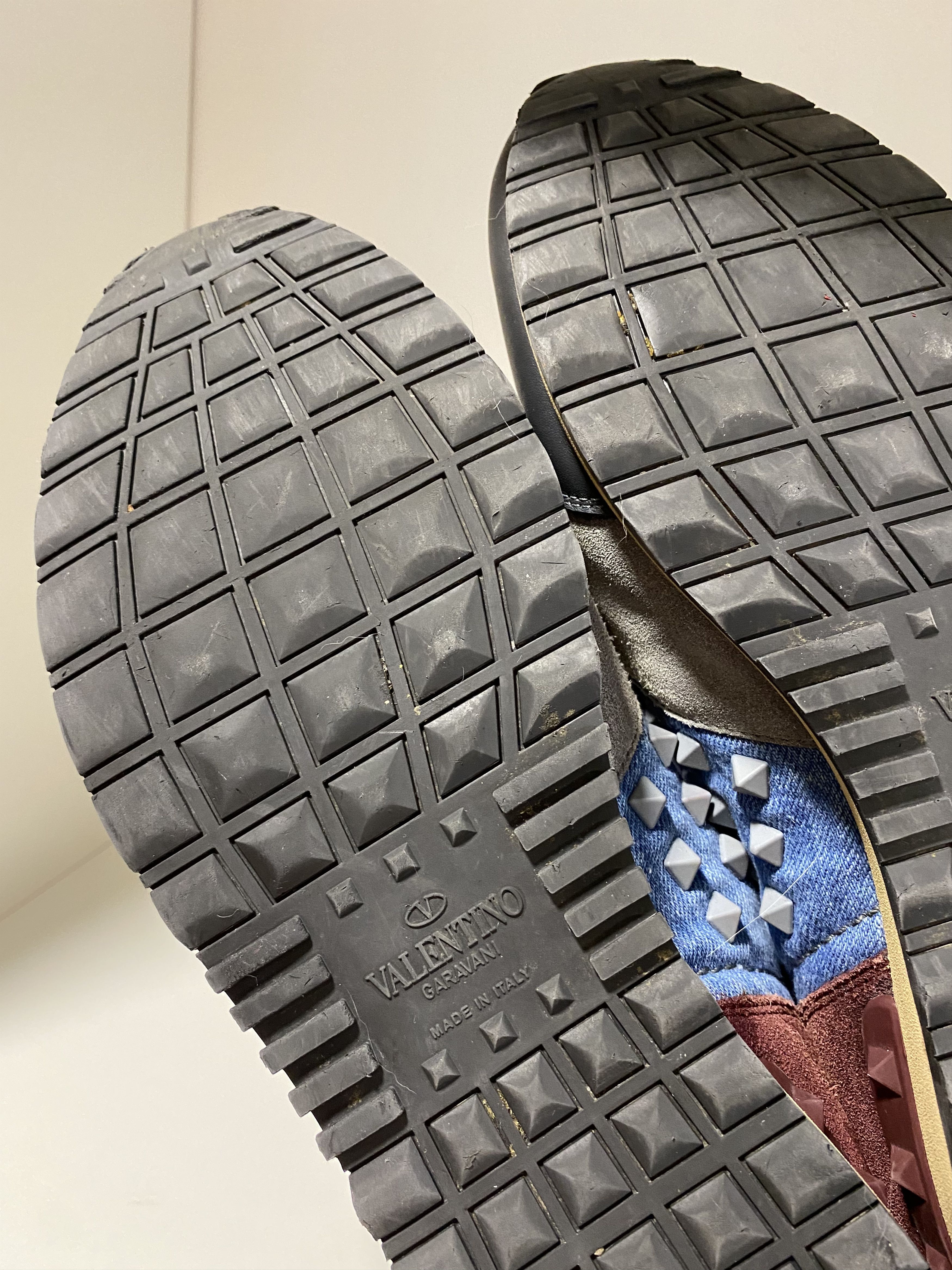 Valentino Valentino Garavani blue denim rockstud sneakers Size US 10 / EU 43 - 9 Thumbnail