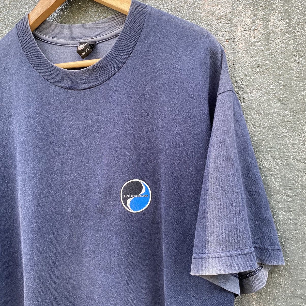 Vintage Thrashed Faded Vintage 90s T&C Surf Design ERD GRUNGE TEE Size US L / EU 52-54 / 3 - 3 Thumbnail