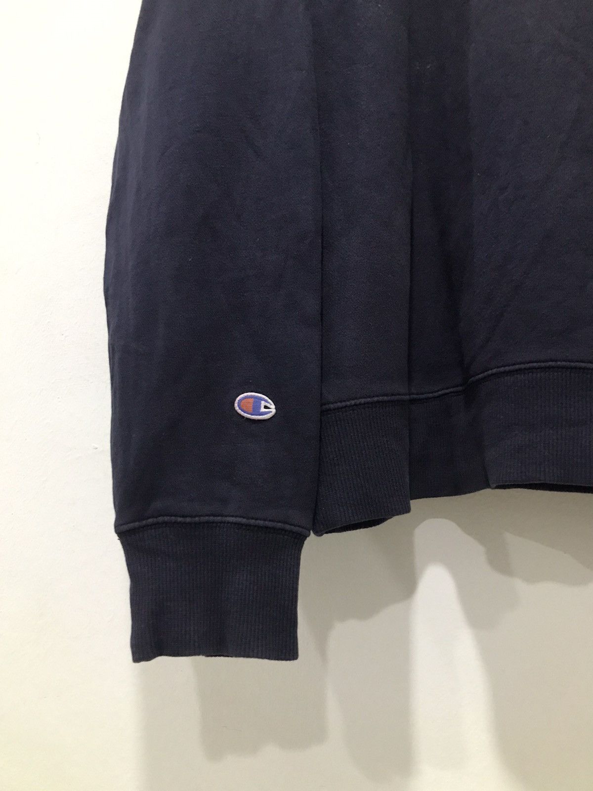 Champion Vintage Champion Crewneck sweatshirt Size US XL / EU 56 / 4 - 9 Thumbnail