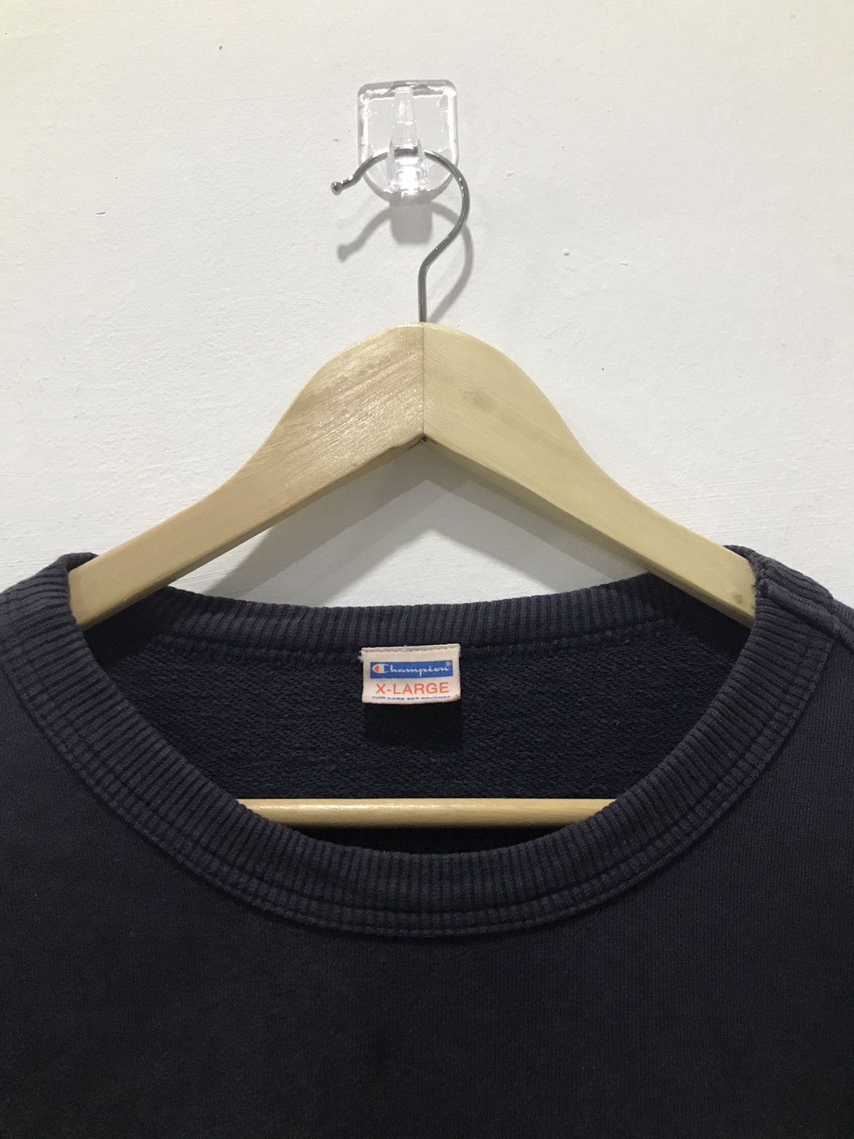 Champion Vintage Champion Crewneck sweatshirt Size US XL / EU 56 / 4 - 4 Thumbnail
