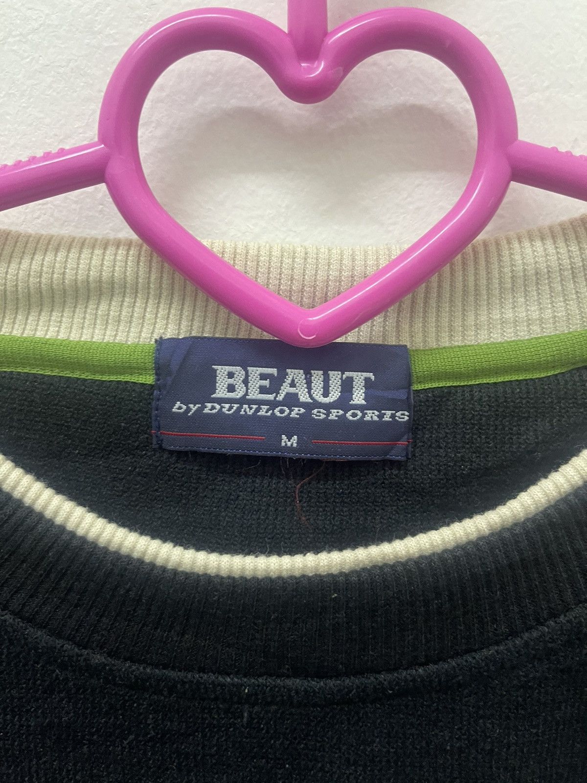 Dunlop Rare Vintage BEAUT By DUNLOP Sports Embroidered Spell Out Size US M / EU 48-50 / 2 - 4 Thumbnail