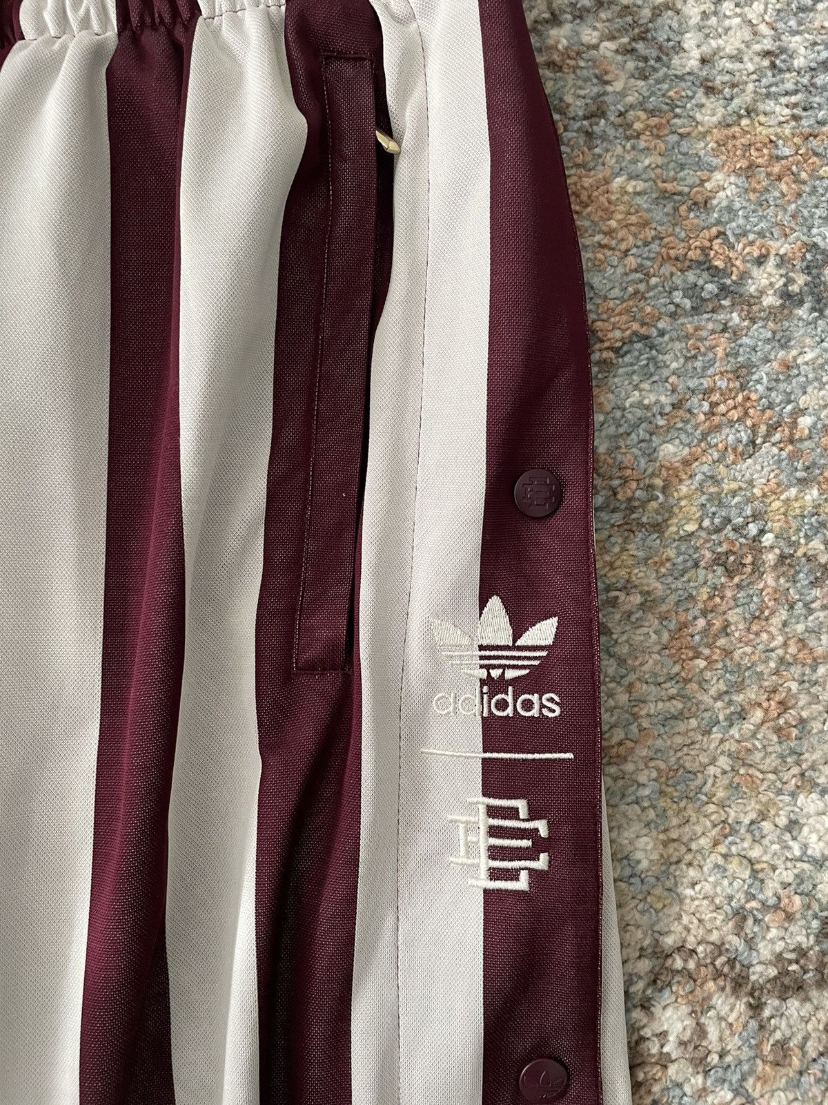 Eric Emanuel Eric Emanuel Adidas Breakaway pants Hoosiers XL Size US 34 / EU 50 - 3 Thumbnail