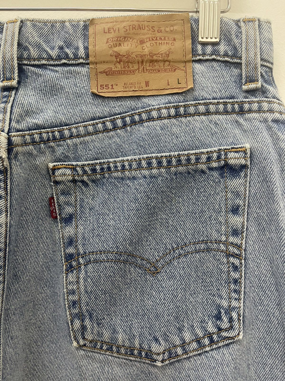 Levi's Vintage Clothing Rare Vintage LEVIS 551 Relaxed Fit Tapered Leg Made in USA Size US 31 - 3 Thumbnail