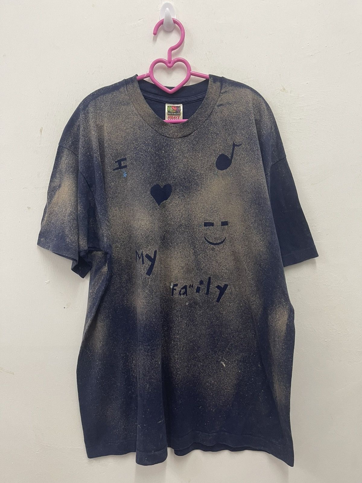 Fruit Of The Loom Vintage I LOVE MY FAMILY Mommy Paint Splatter Sun Faded Tee Size US XL / EU 56 / 4 - 1 Thumbnail