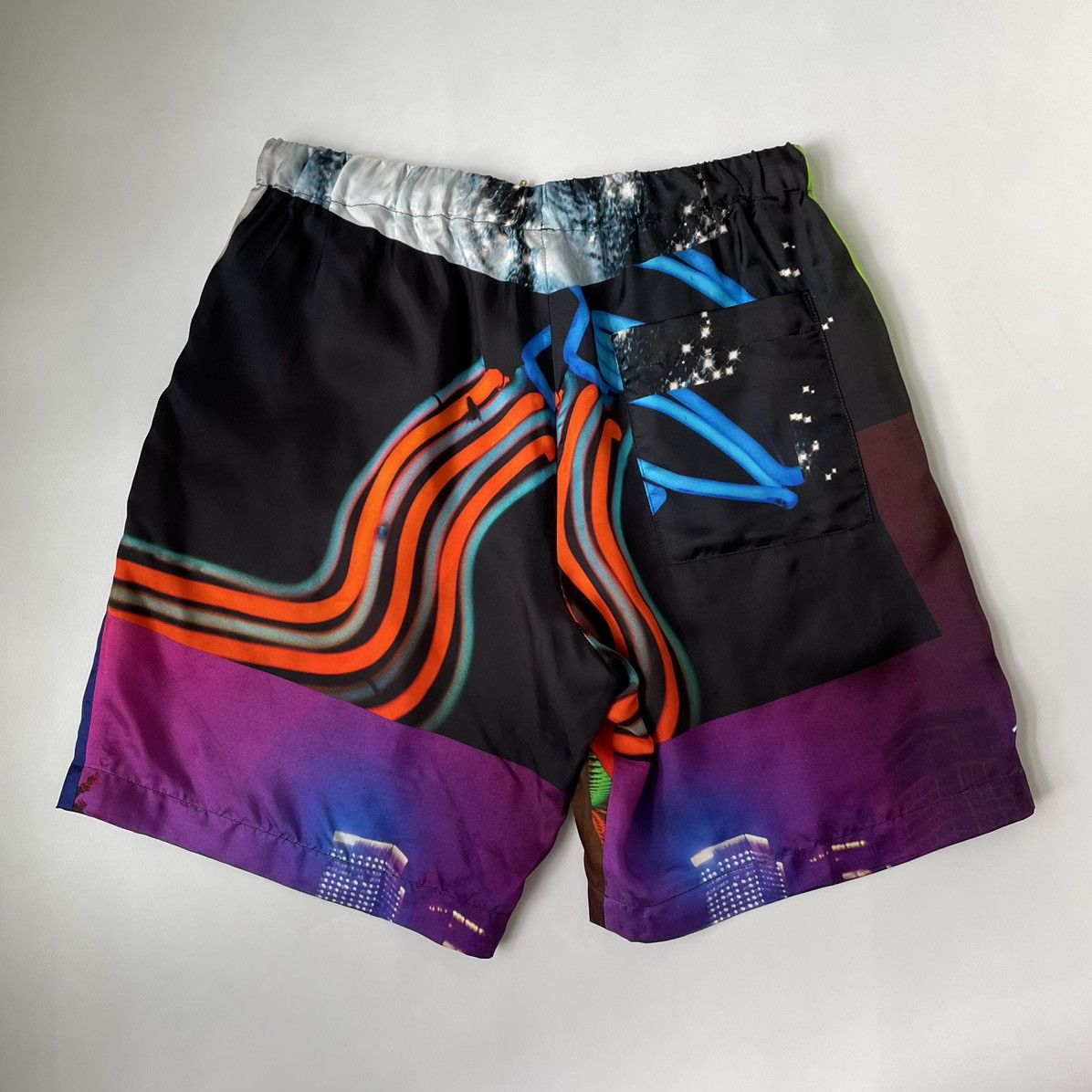 Dries Van Noten S/S 20 Yoshirotten Collage Print Shorts Size US 32 / EU 48 - 7 Thumbnail
