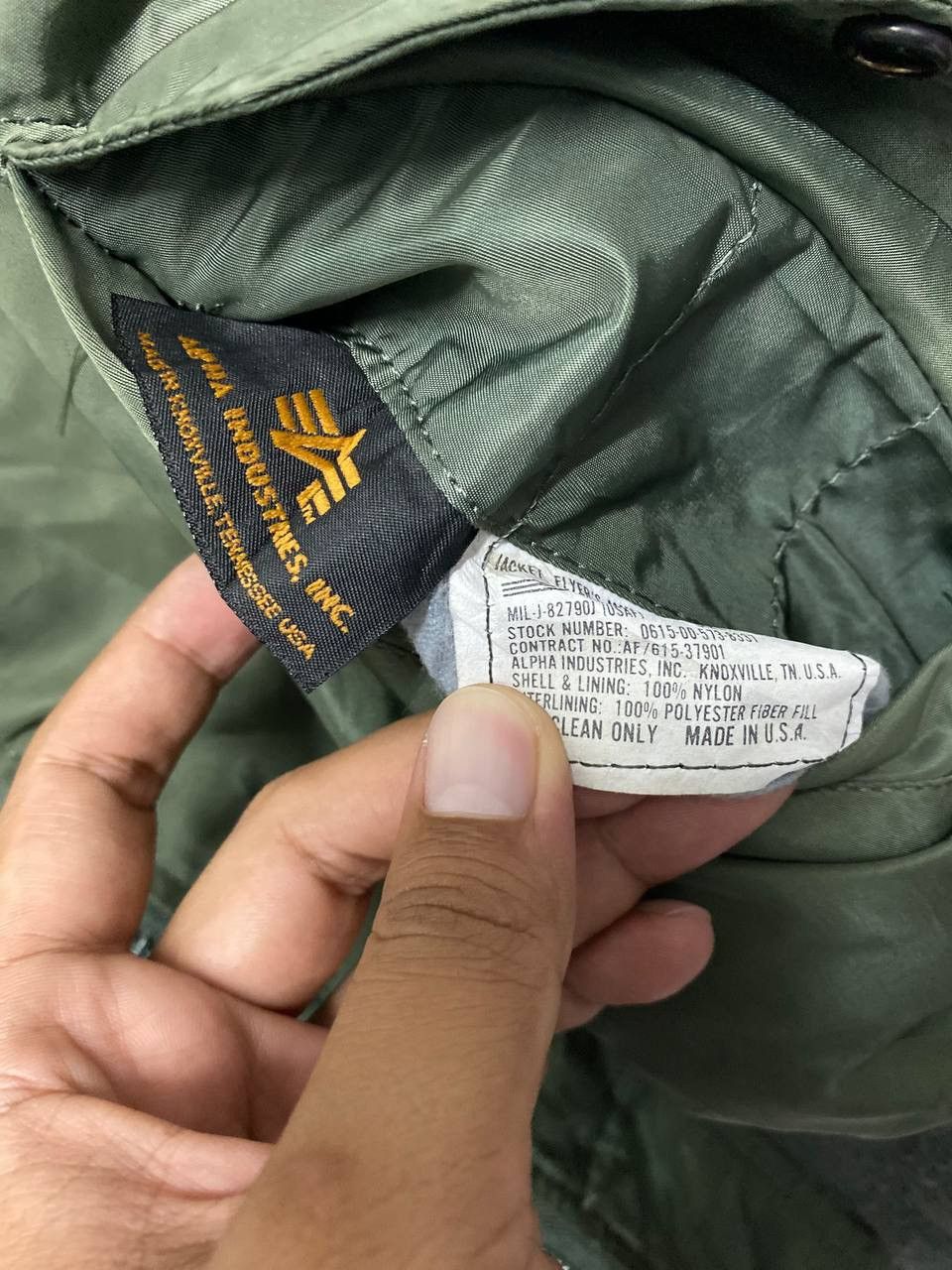 Alpha Industries Vintage Alpha Industries Reversible Bomber Jacket Size US L / EU 52-54 / 3 - 6 Thumbnail
