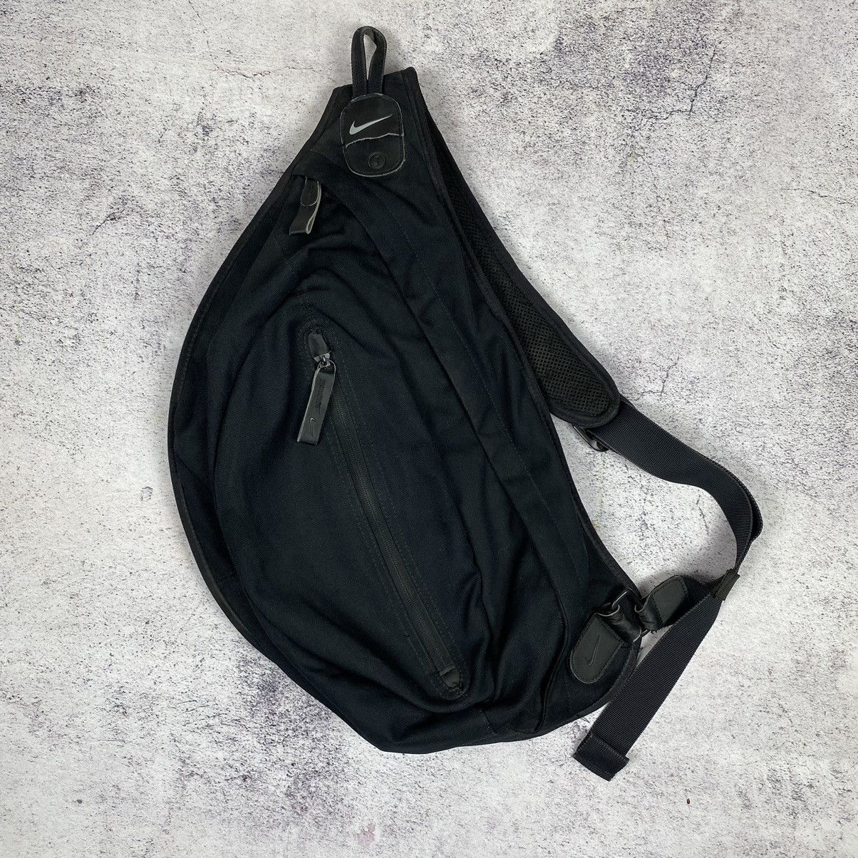 Nike Vintage Vintage Nike Cordura Crossbody Sling Bag Y2K Rare Black Grailed