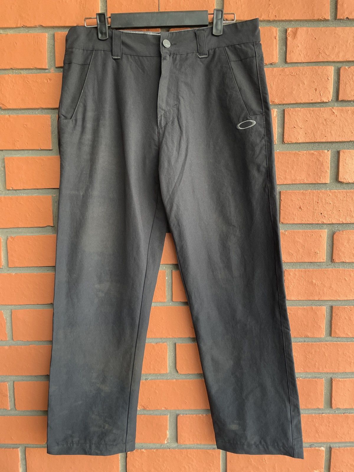 Oakley Archival Outdoor Gear. Oakley Stretchable chino pants W30 Size US 30 / EU 46 - 2 Thumbnail