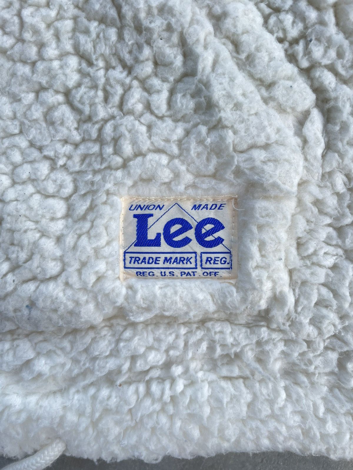 Lee 🔥Lee Iconic White Hoodie Fleece🔥 Size US S / EU 44-46 / 1 - 4 Thumbnail