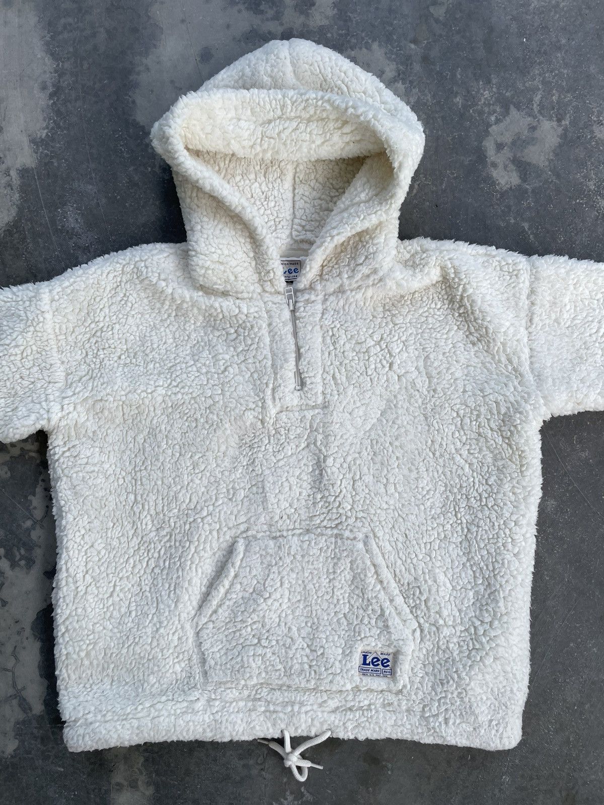 Lee 🔥Lee Iconic White Hoodie Fleece🔥 Size US S / EU 44-46 / 1 - 2 Thumbnail