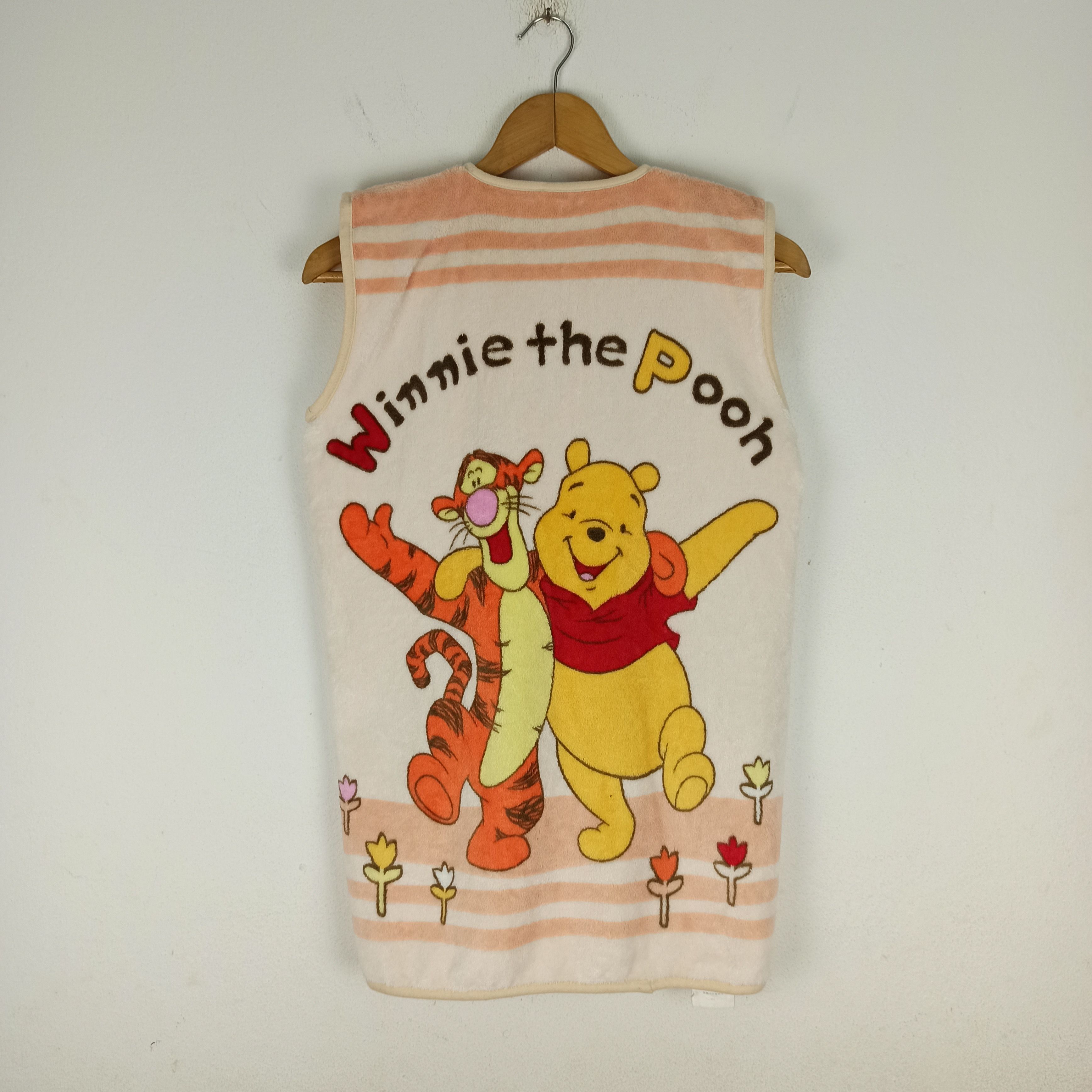 Disney 🔥Rare🔥 WINNIE THE POOH DISNEY FLEECE Size US M / EU 48-50 / 2 - 1 Thumbnail