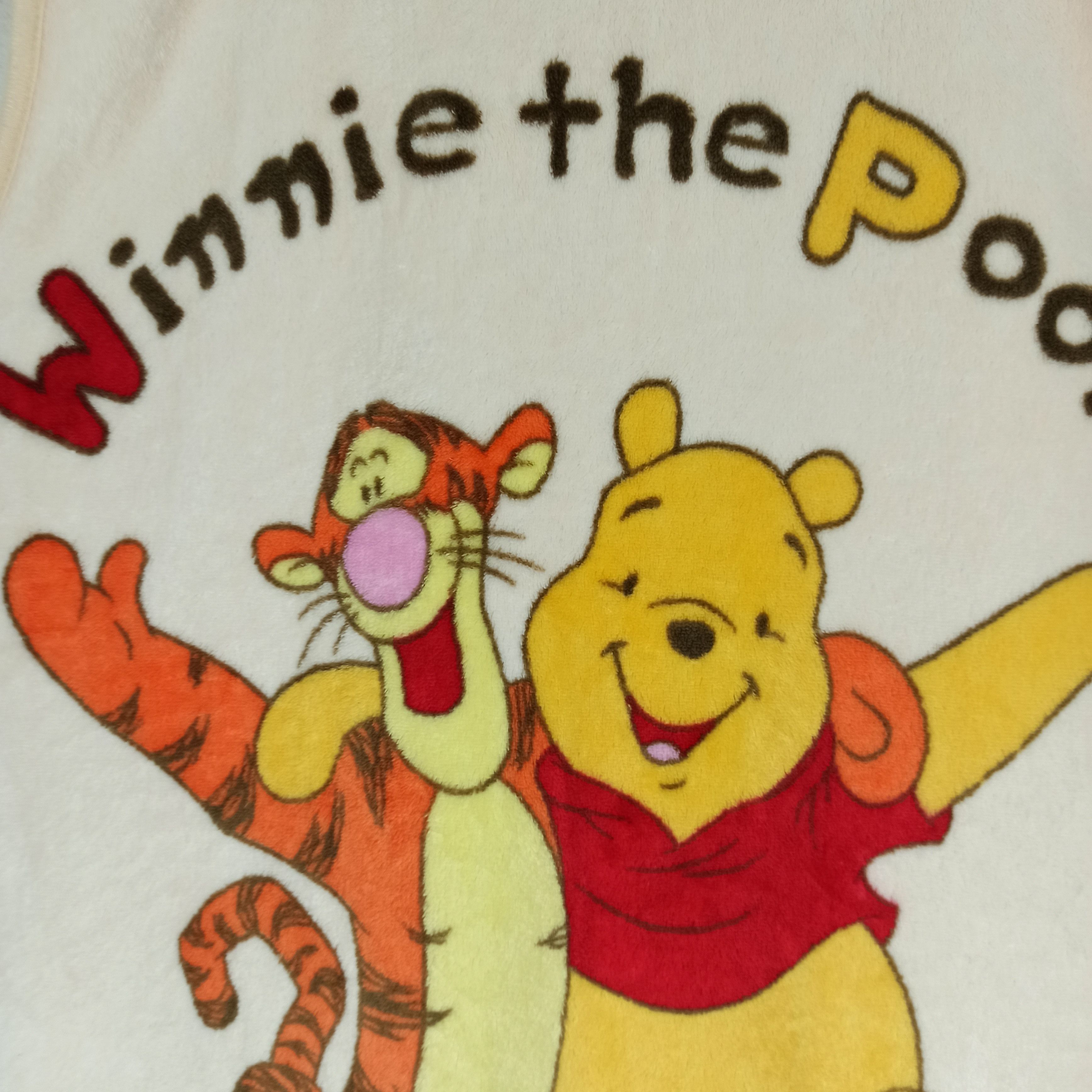 Disney 🔥Rare🔥 WINNIE THE POOH DISNEY FLEECE Size US M / EU 48-50 / 2 - 2 Thumbnail