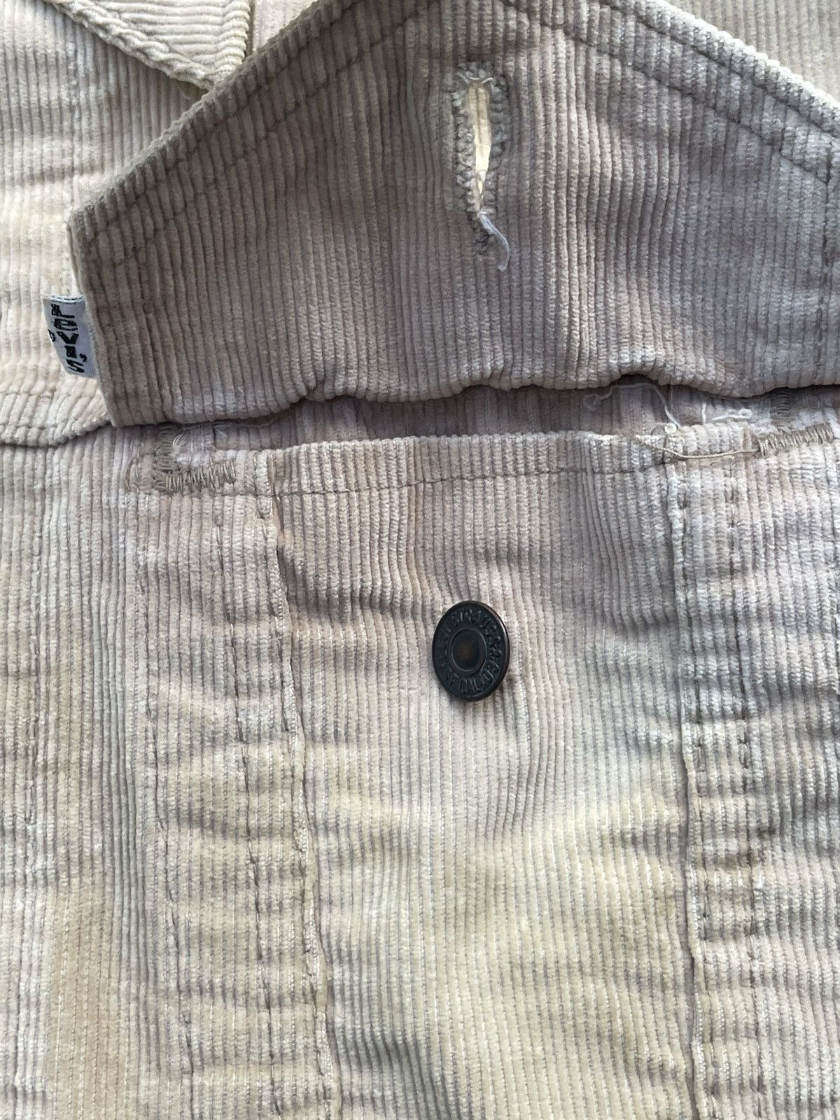 Levi's Vintage 70’s Levis 70505 White Tag Coduroy Jacket Size US L / EU 52-54 / 3 - 17 Thumbnail