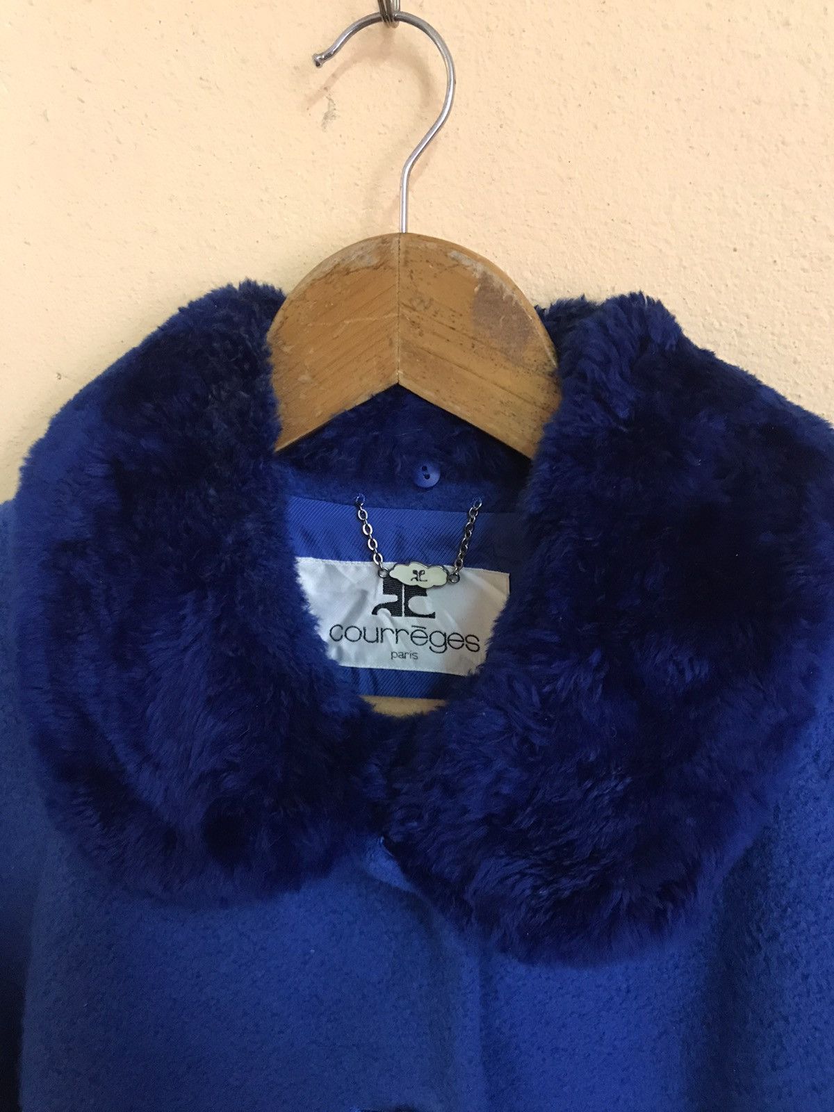 Courreges × Designer COURREGES PARIS FUR JACKET FOR WINTER Size US L / EU 52-54 / 3 - 9 Thumbnail