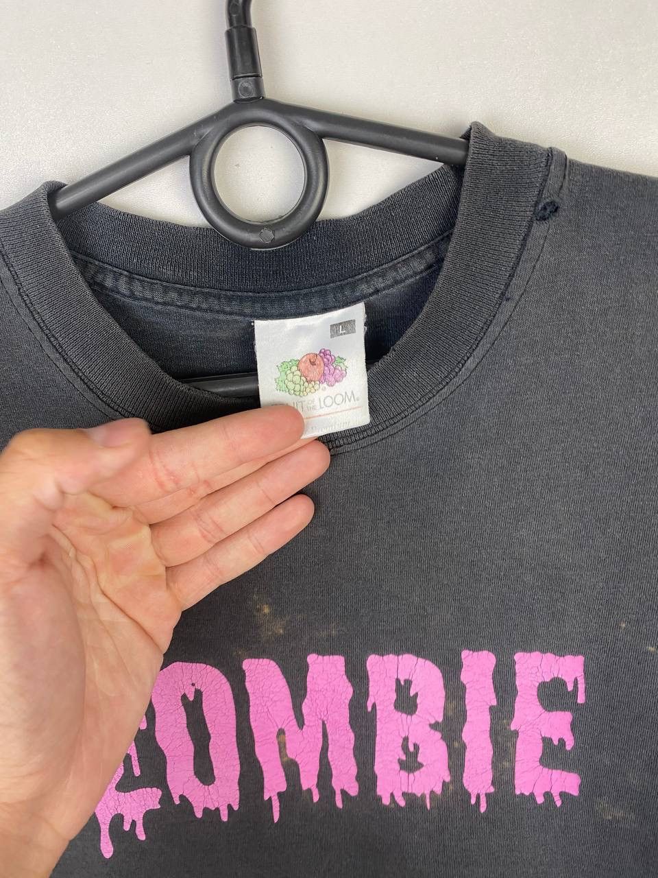 Vintage Zombie Crew 2000 street wear band vintage t-shirt size L Size US L / EU 52-54 / 3 - 3 Thumbnail