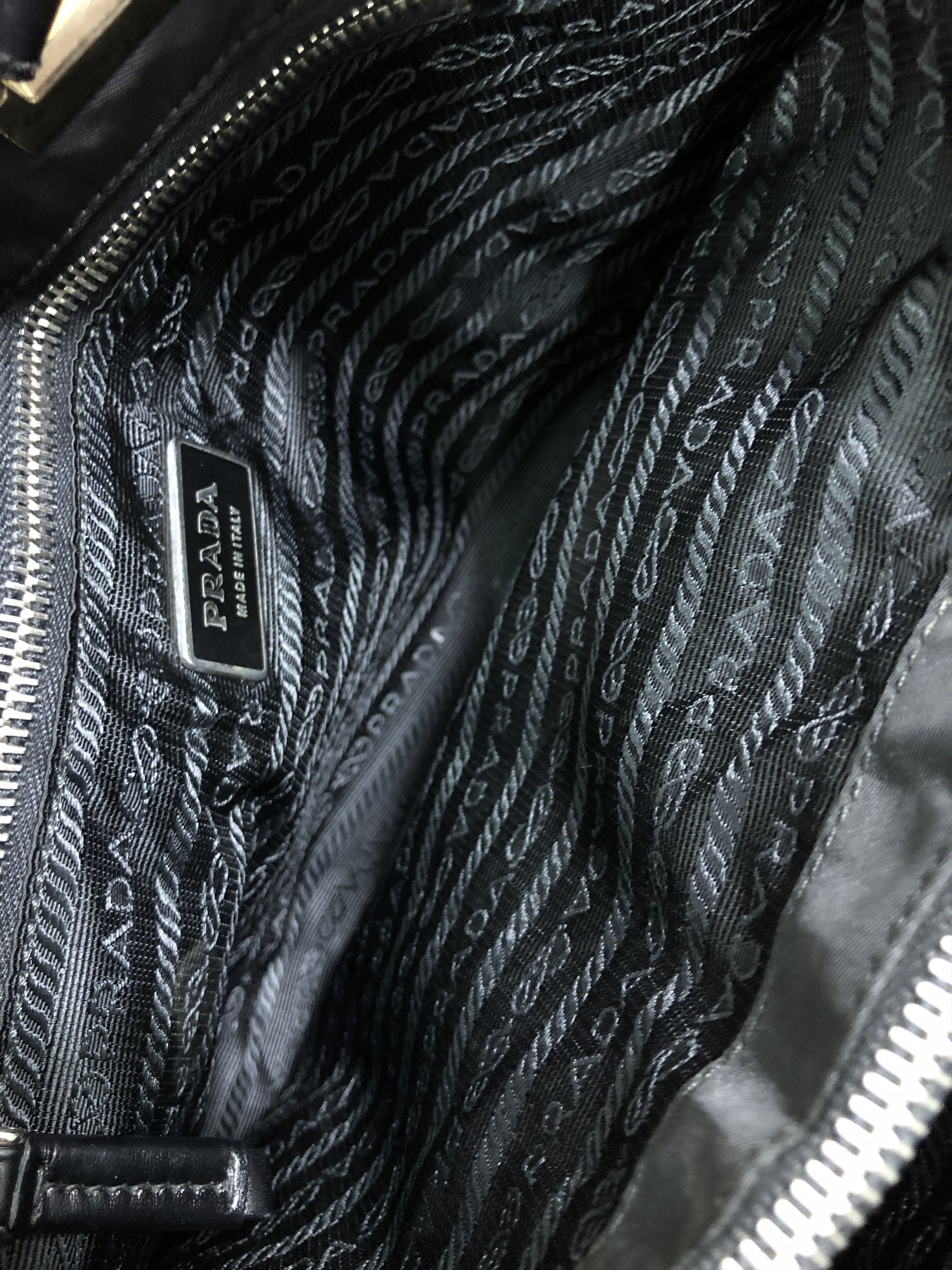 Prada AUTHENTIC PRADA SMALL HAND BAG NYLON/LEATHER Size ONE SIZE - 11 Thumbnail