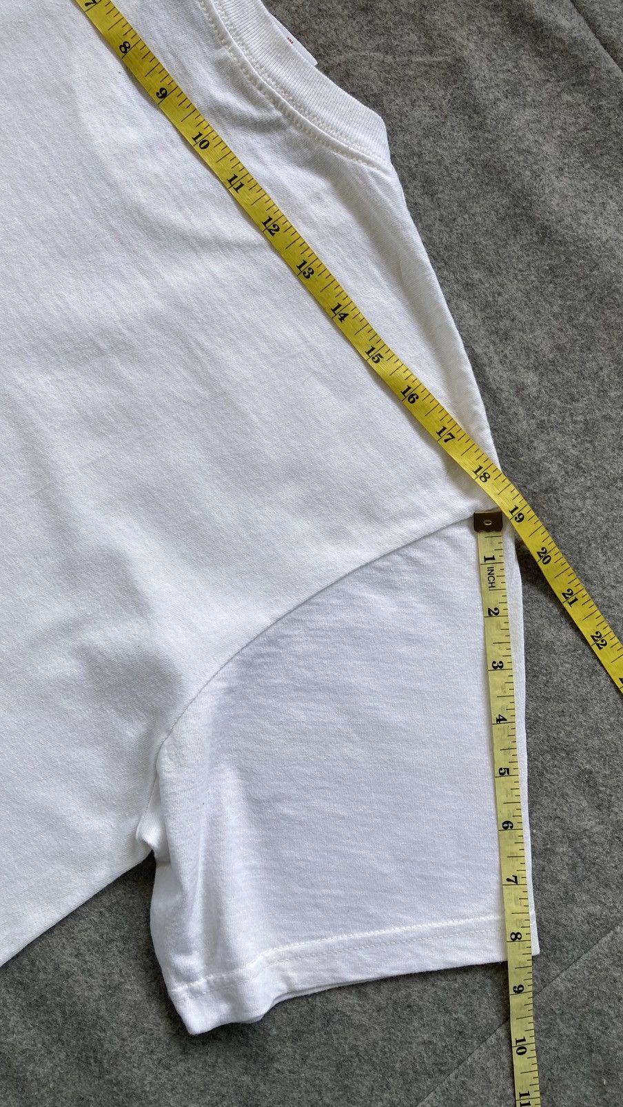 Supreme AUTHENTIC SUPREME DNA TEE Size US M / EU 48-50 / 2 - 4 Thumbnail