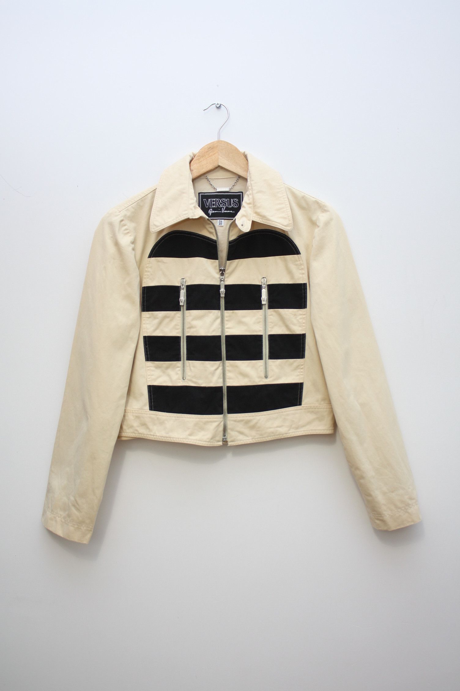Versace Versus Gianni Versace Beige Striped Black Jacket Women's Size S / US 4 / IT 40 - 1 Thumbnail