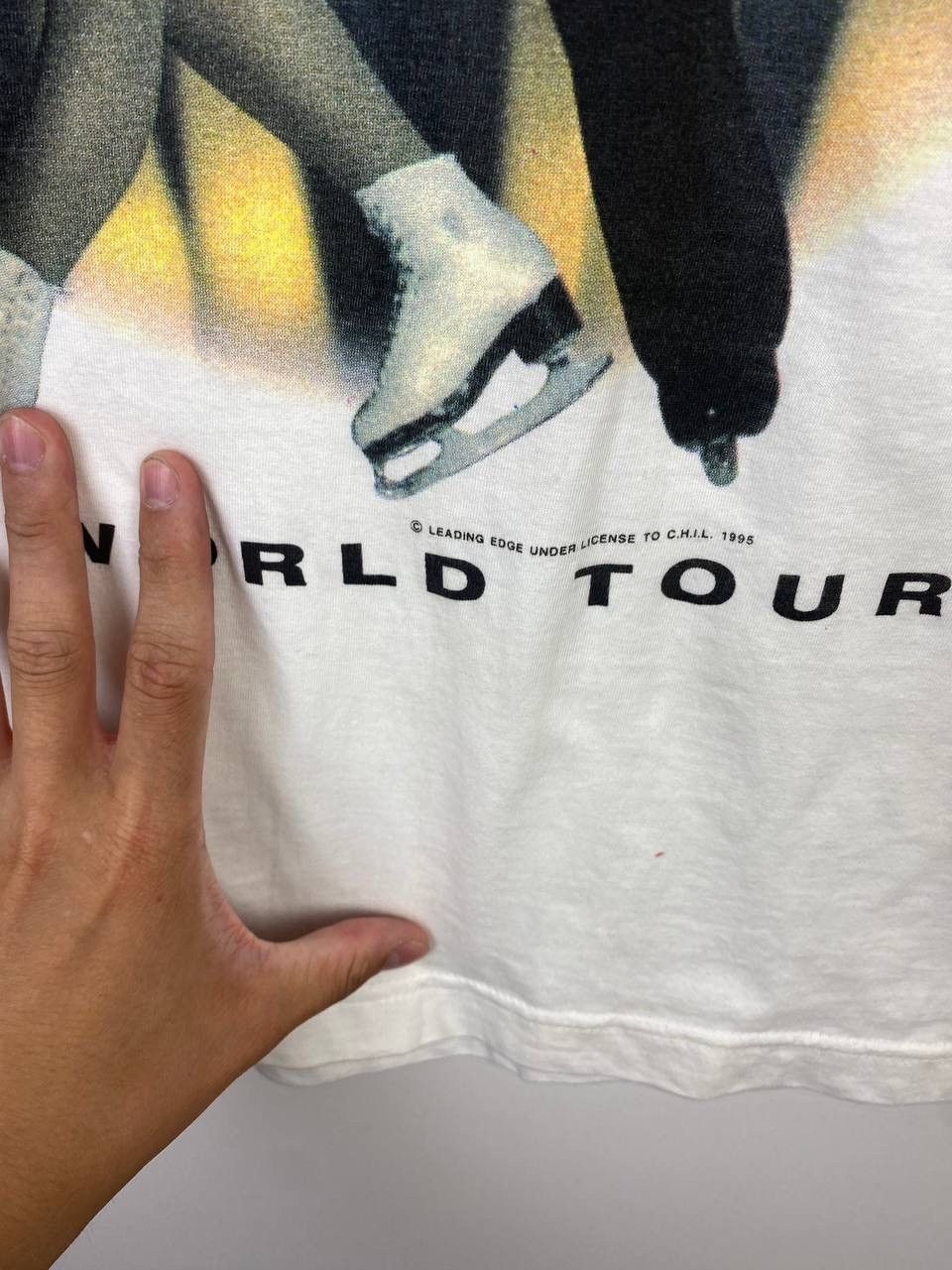 Vintage Torvill Dream 1995 World Tour vintage t-shirt size M Size US M / EU 48-50 / 2 - 4 Thumbnail