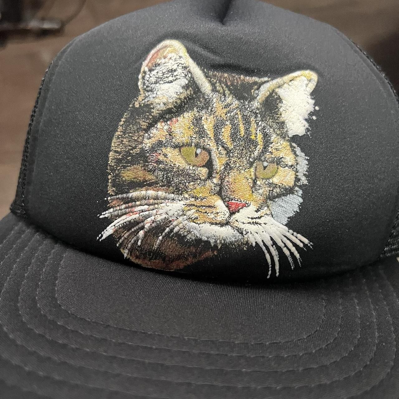 Vintage Vintage cat face snap back hat from the 90s | Grailed