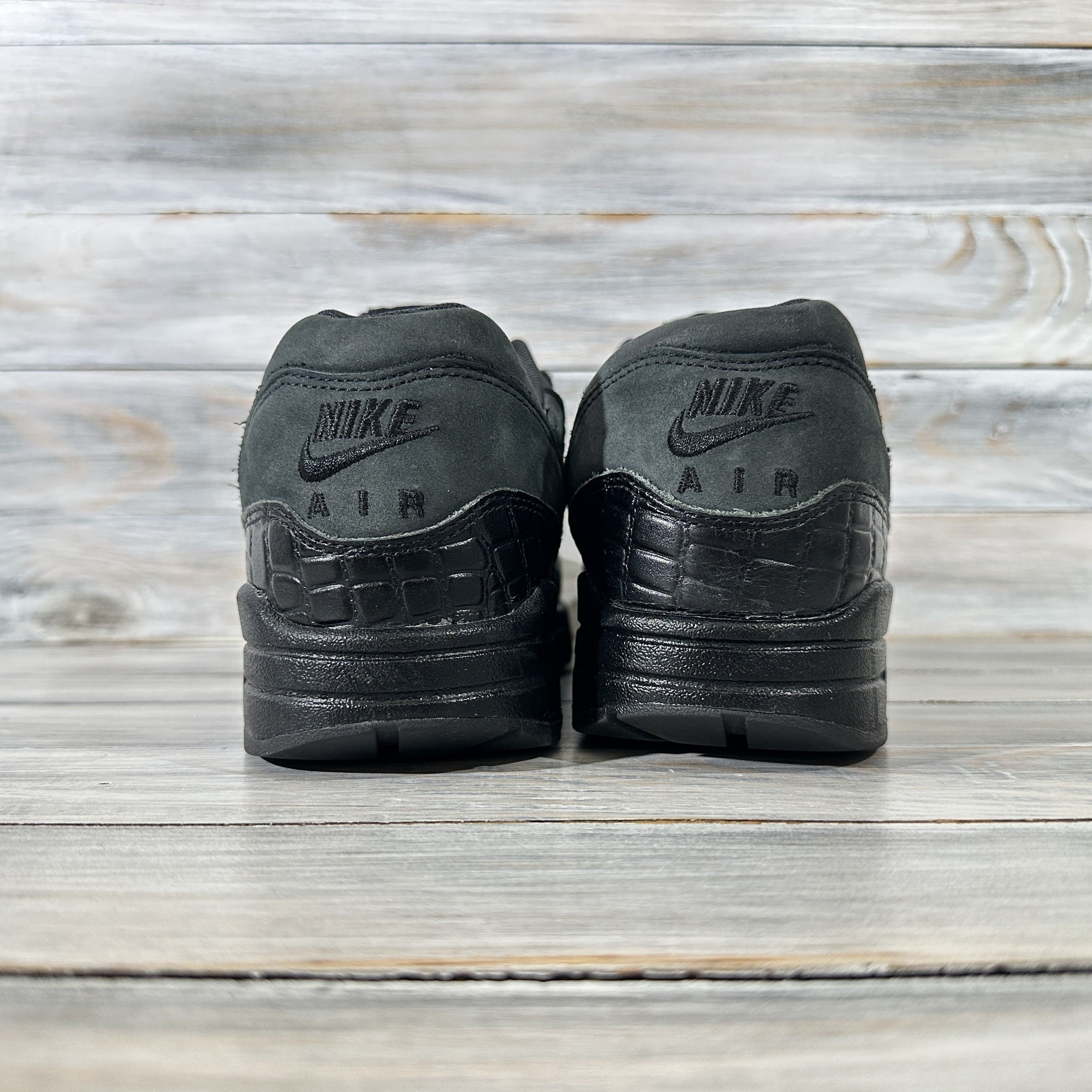Nike Nike Wmns Air Max 1 Prm "Black Croco" Women's Sneakers Black Size US 8.5 / IT 38.5 - 18 Thumbnail