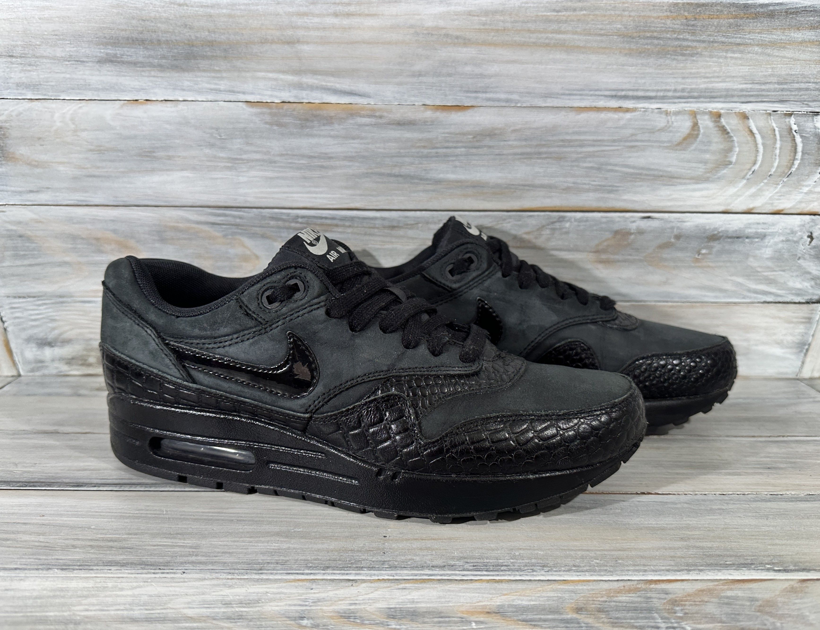 Nike Nike Wmns Air Max 1 Prm "Black Croco" Women's Sneakers Black Size US 8.5 / IT 38.5 - 1 Thumbnail