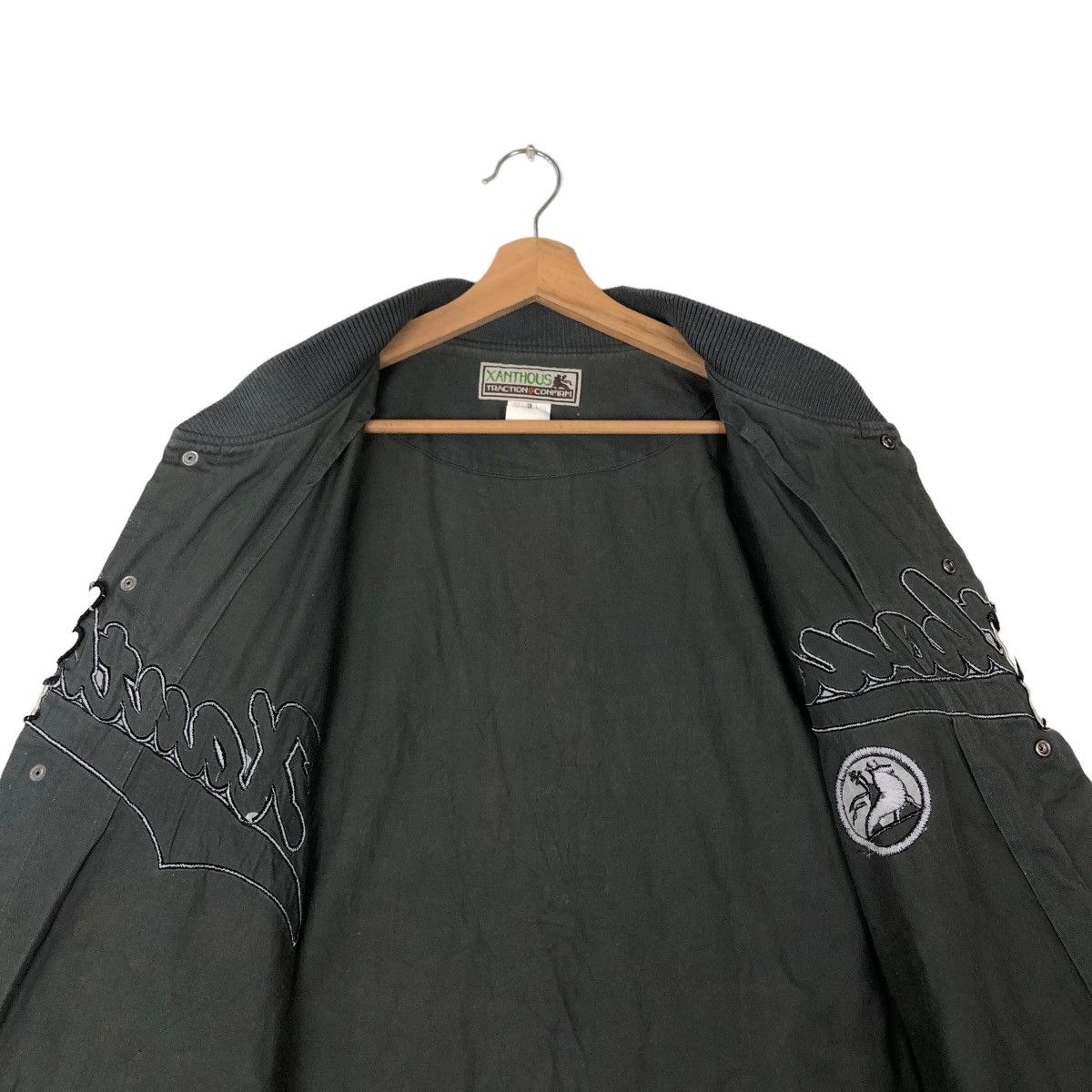 Japanese Brand BOMBER JACKET XANTHOUS BIG LOGO STREETWEAR RIOT RIOT DESIGN Size US L / EU 52-54 / 3 - 10 Thumbnail