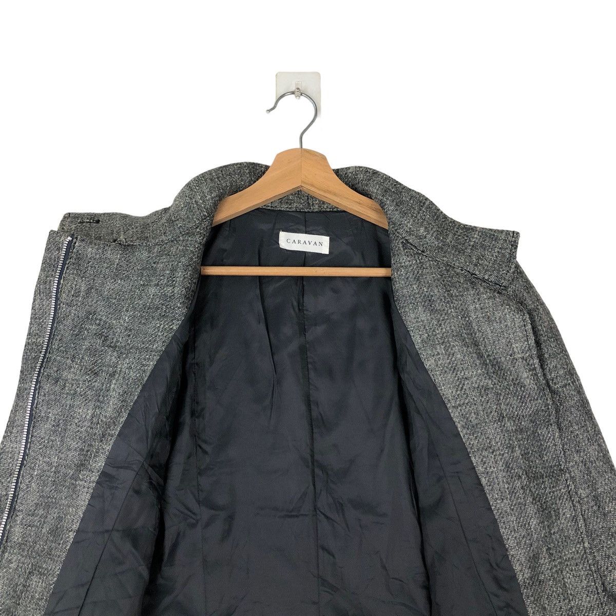 Japanese Brand VINTAGE CROPPED JACKET CARAVAN DISTRESSED DESIGN Size US M / EU 48-50 / 2 - 11 Thumbnail