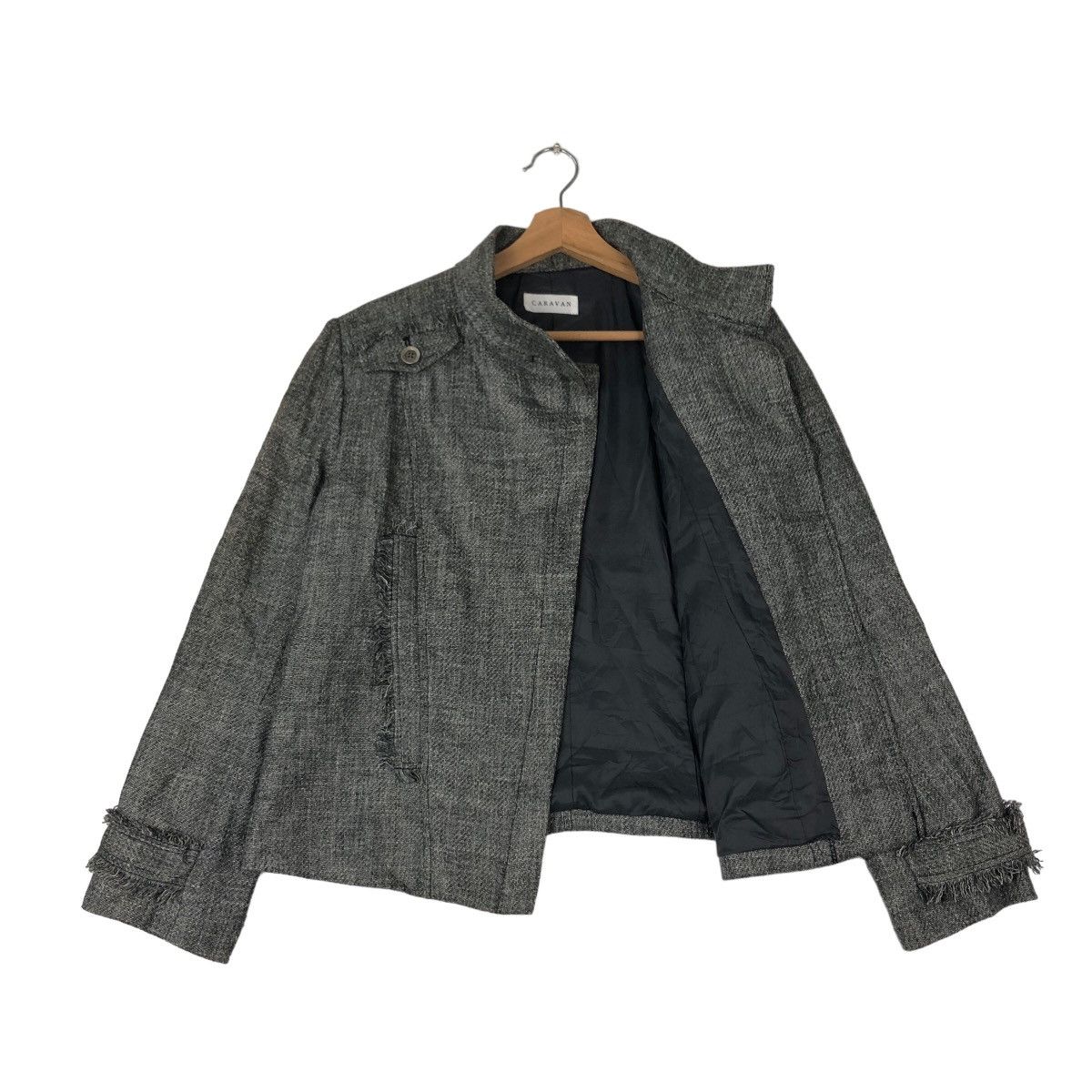 Japanese Brand VINTAGE CROPPED JACKET CARAVAN DISTRESSED DESIGN Size US M / EU 48-50 / 2 - 9 Thumbnail