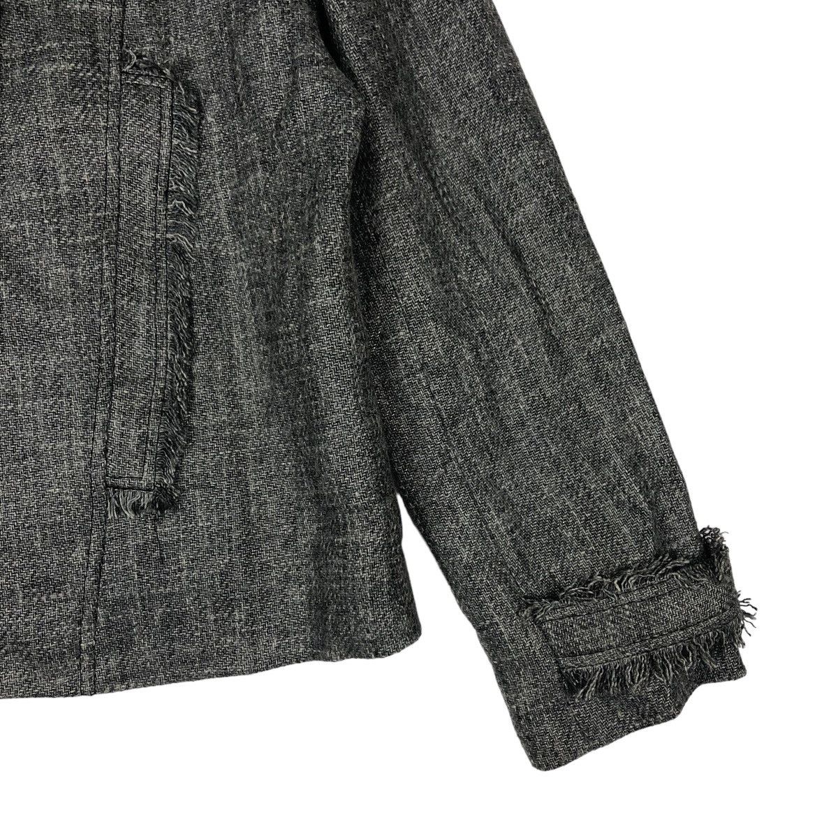 Japanese Brand VINTAGE CROPPED JACKET CARAVAN DISTRESSED DESIGN Size US M / EU 48-50 / 2 - 4 Thumbnail