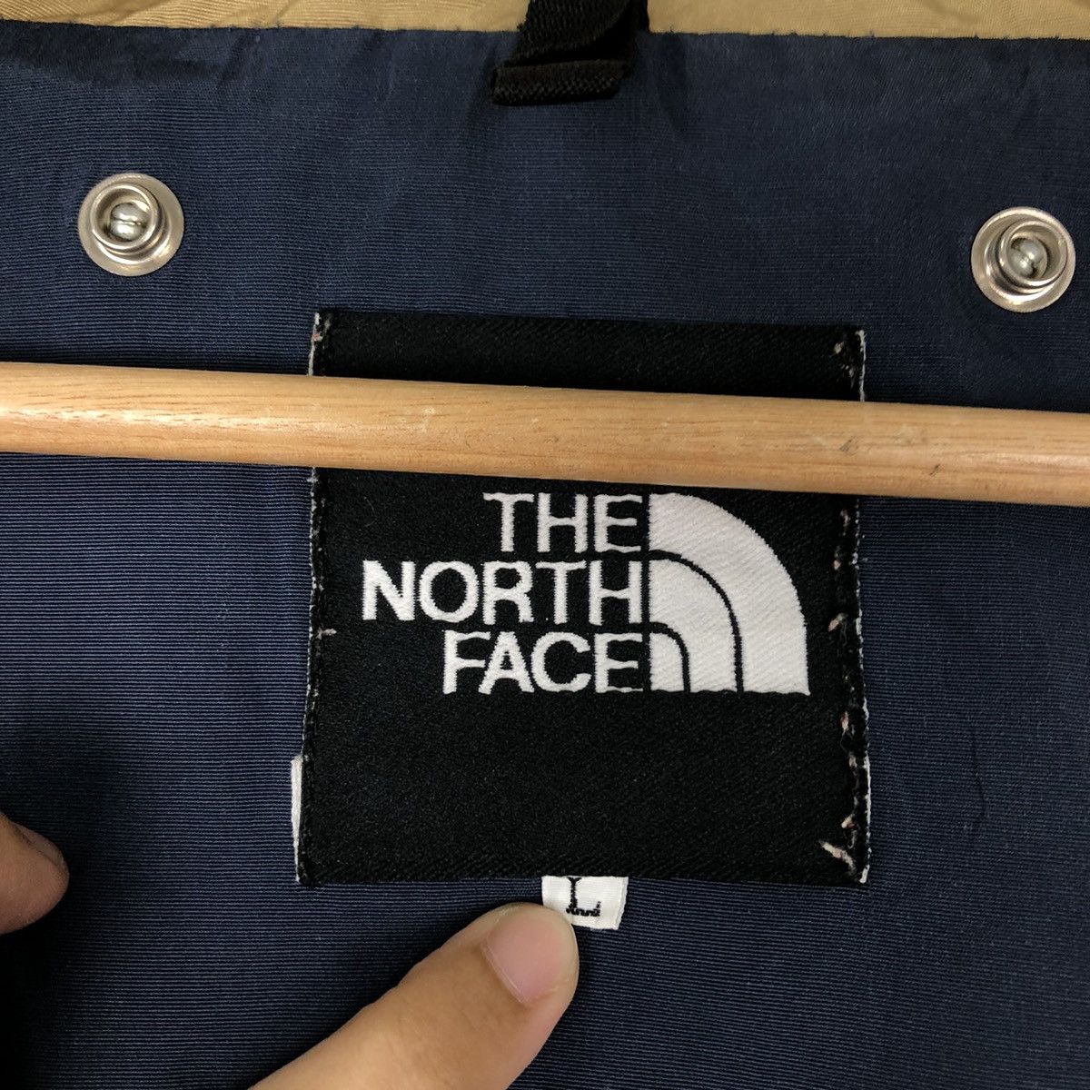 The North Face VINTAGE THE NORTH FACE SURVIVAL JACKET HOODIE CARGO STYLE Size US L / EU 52-54 / 3 - 13 Thumbnail