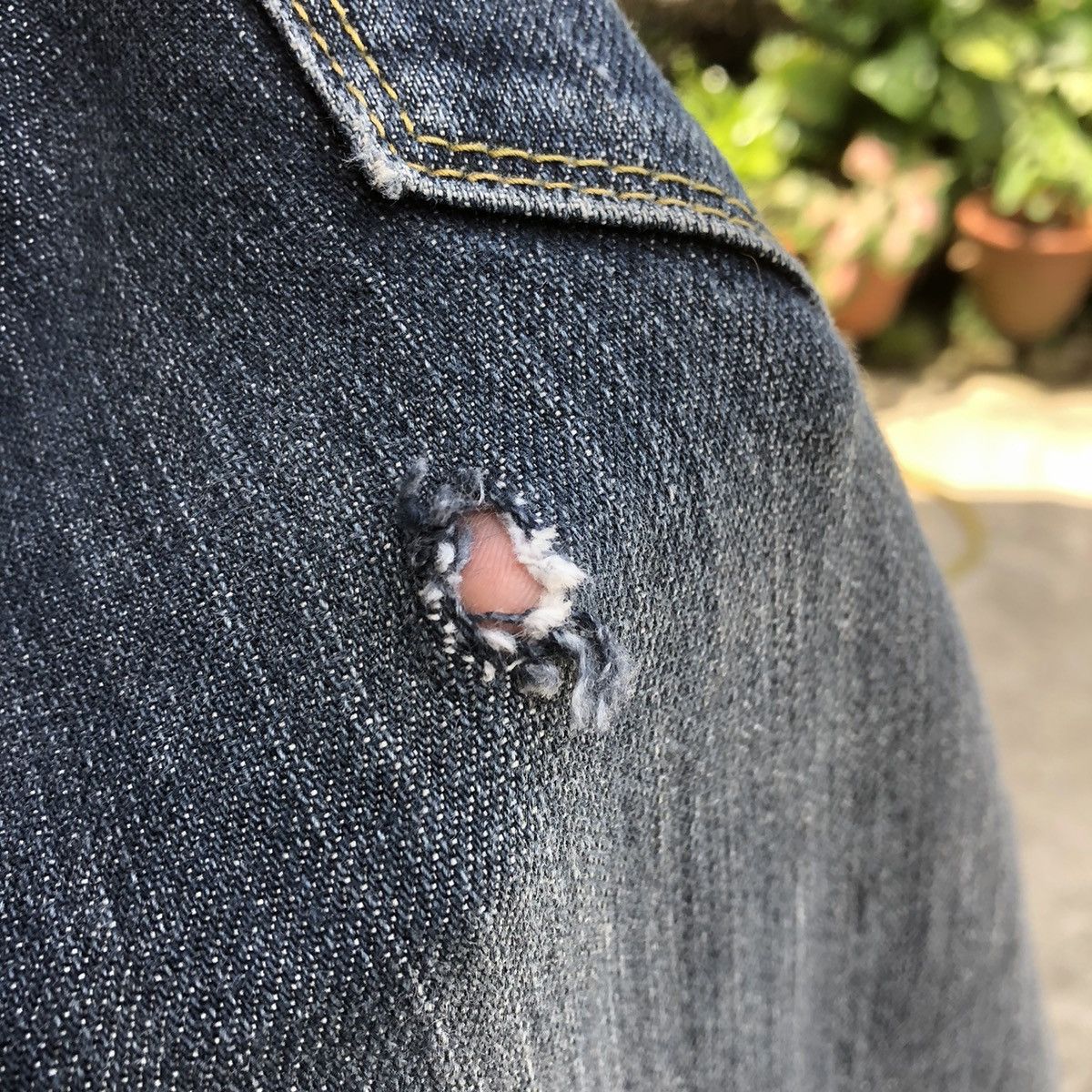 Japanese Brand 🔥Rare🔥🇯🇵Vintage HushHush Rips Distress Denim Jeans Size 31" - 8 Thumbnail