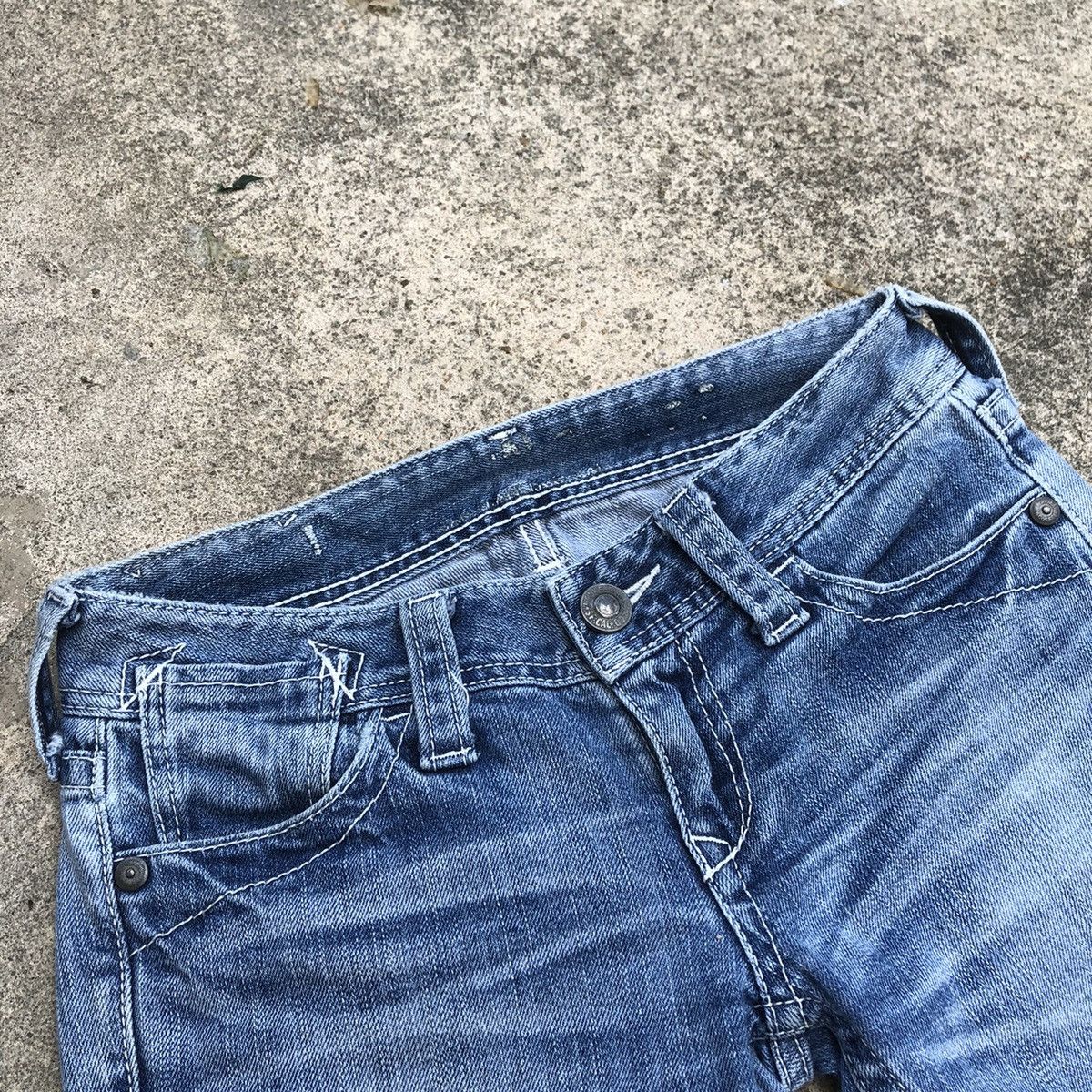 Levi's × Vintage 🔥Rare🔥Levis Stoned Wash Rips Distresss Cropped Jeans Size 29" - 10 Thumbnail