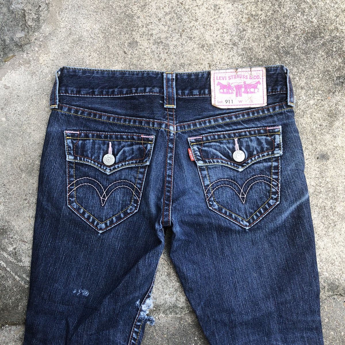 Levi's × Vintage 🔥Rare🔥Levis Stoned Wash Rips Distress Cropped Denim Jeans Size 30" / US 8 / IT 44 - 5 Thumbnail