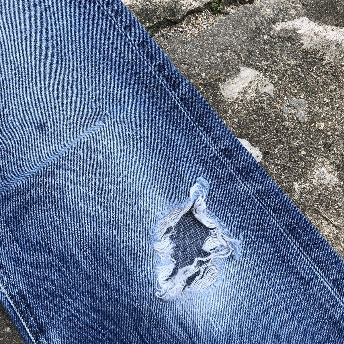 Levi's × Vintage 🔥Rare🔥Levis Lady Style Stoned Wash Rips Distress Denim Jeans Size 27" / US 4 / IT 40 - 8 Thumbnail